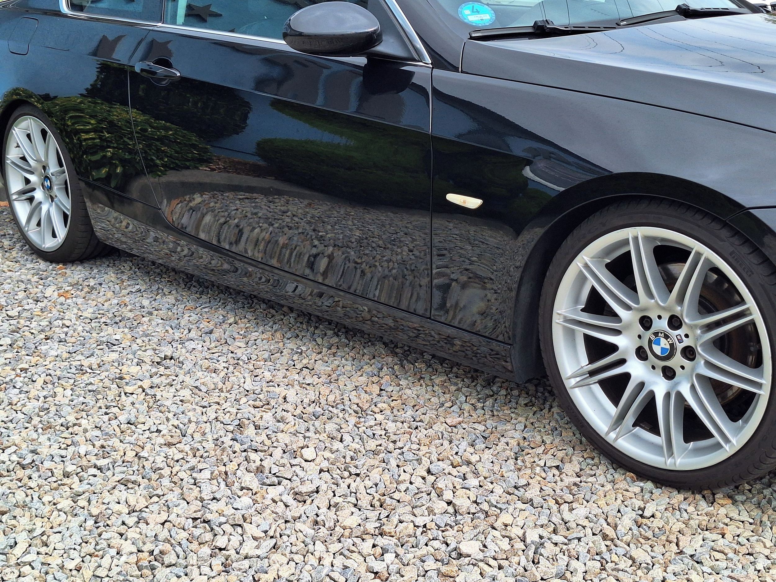 BMW Řada 3, 325i N52B25 MANUÁL - fotka 6