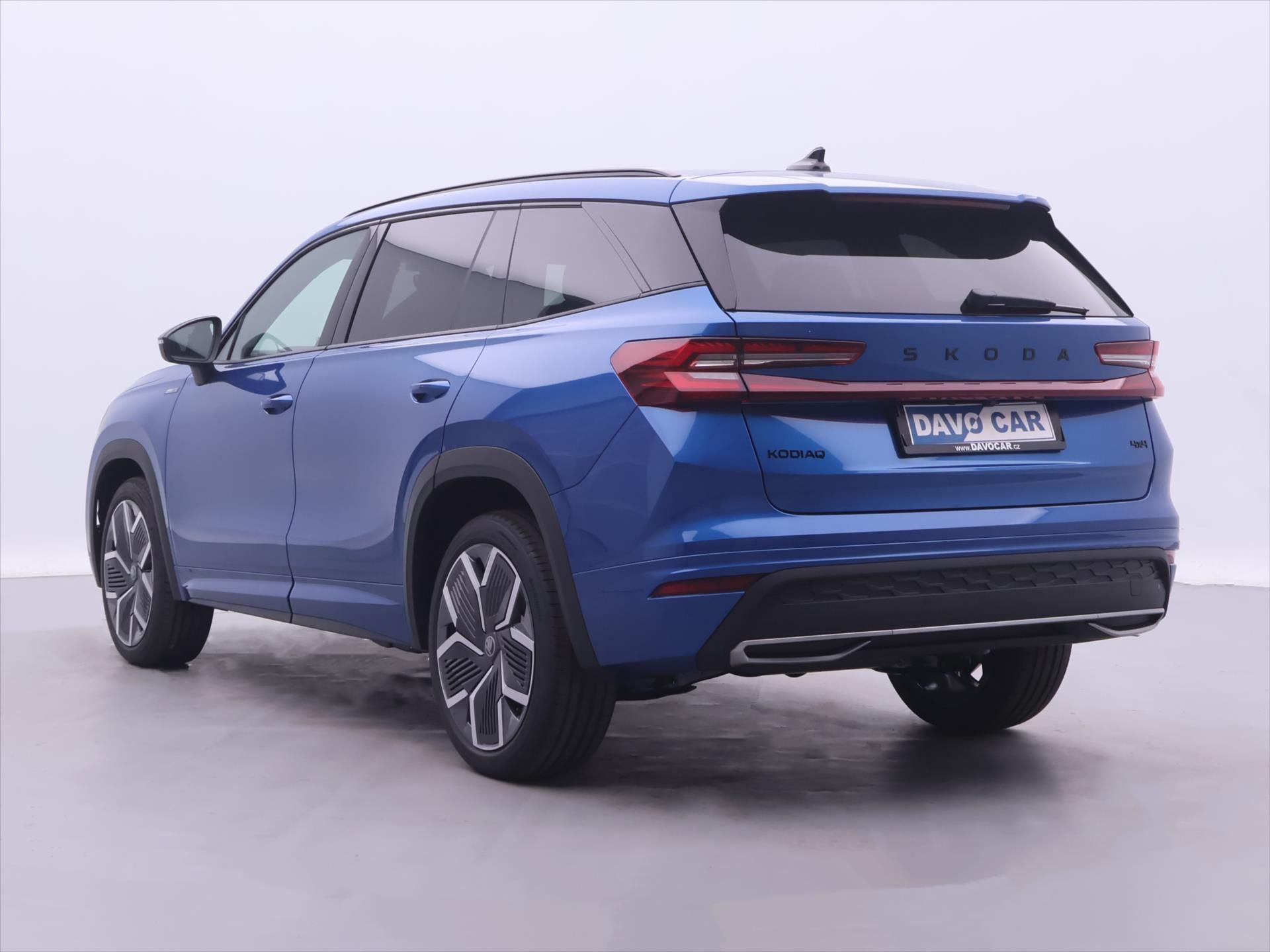 Škoda Kodiaq, 2,0 TDI DSG 4x4 Sportline 7-Mí - fotka 5