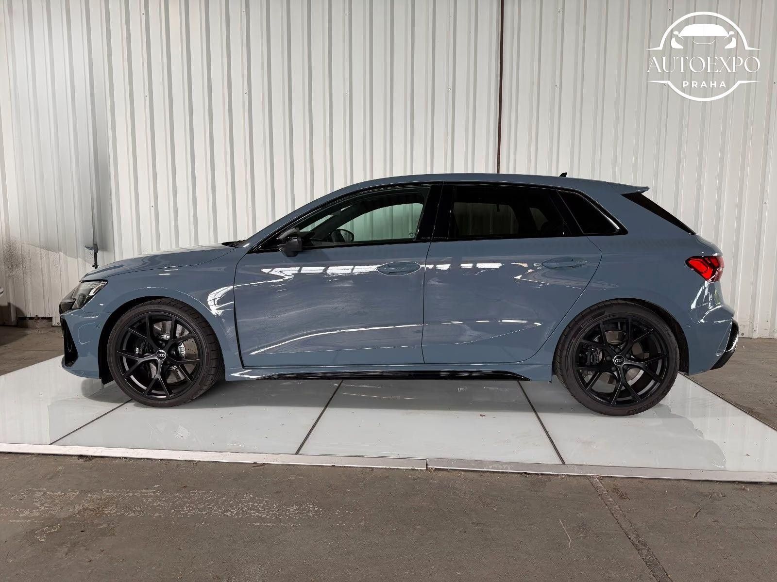 Audi RS3, RS 3 Sportback 2.5 TFSI 294 kW - fotka 3