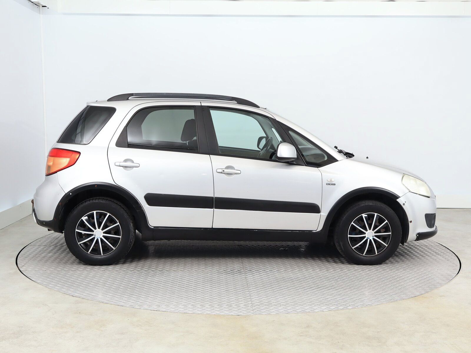 Suzuki SX4, 1.9 DDiS, po STK, Tažné - fotka 6