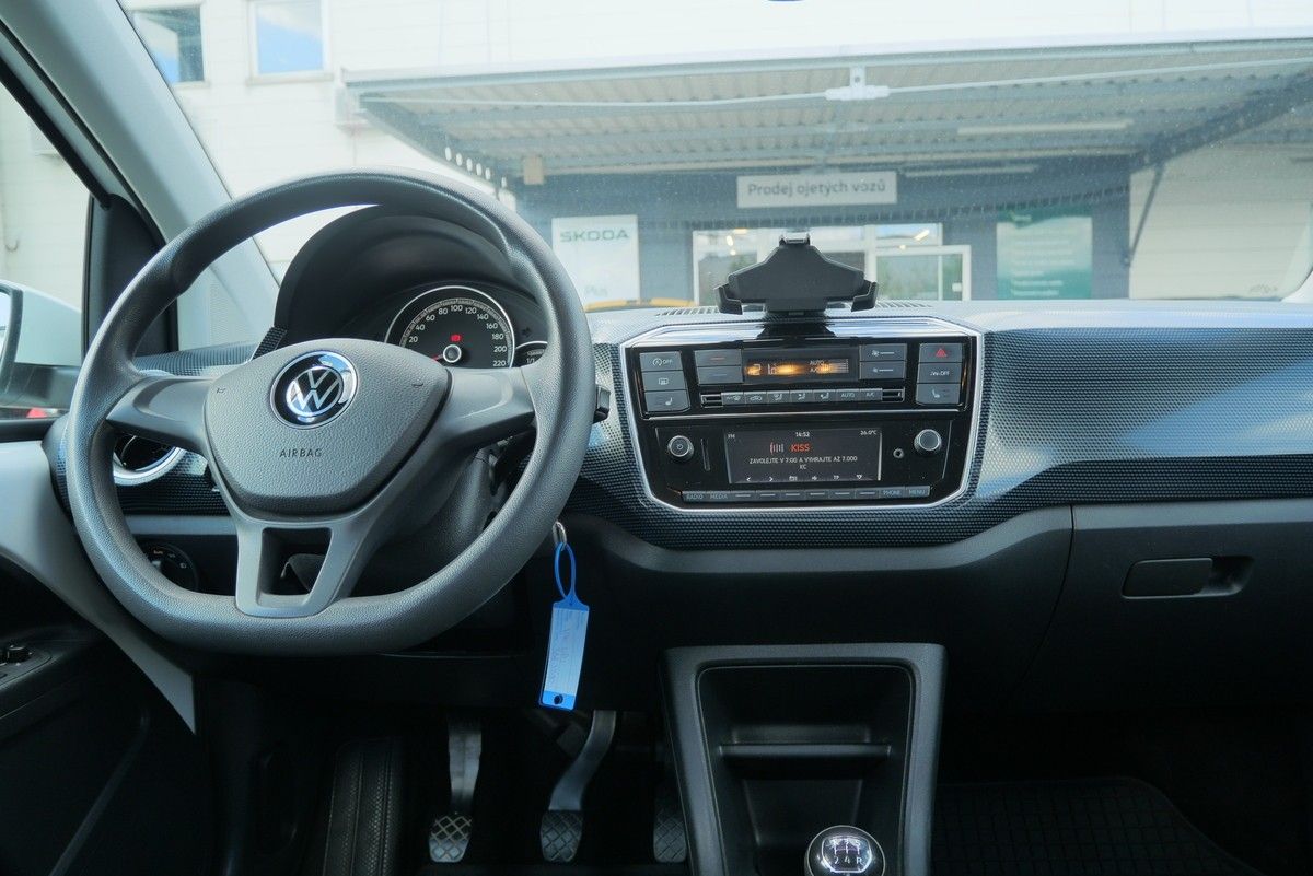 Volkswagen Up!, 1.0i MPI 48 kW - fotka 6