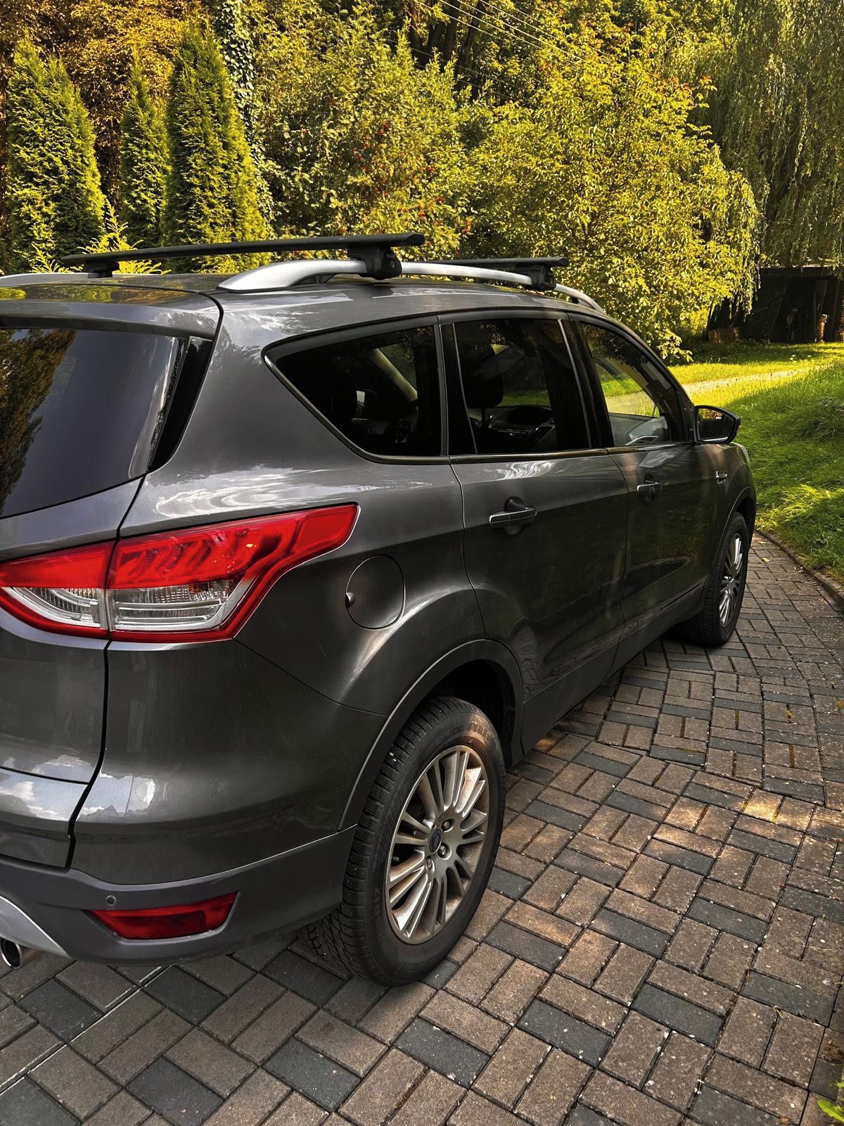 Ford Kuga, Ford KUGA 132kW 4x4 - fotka 4