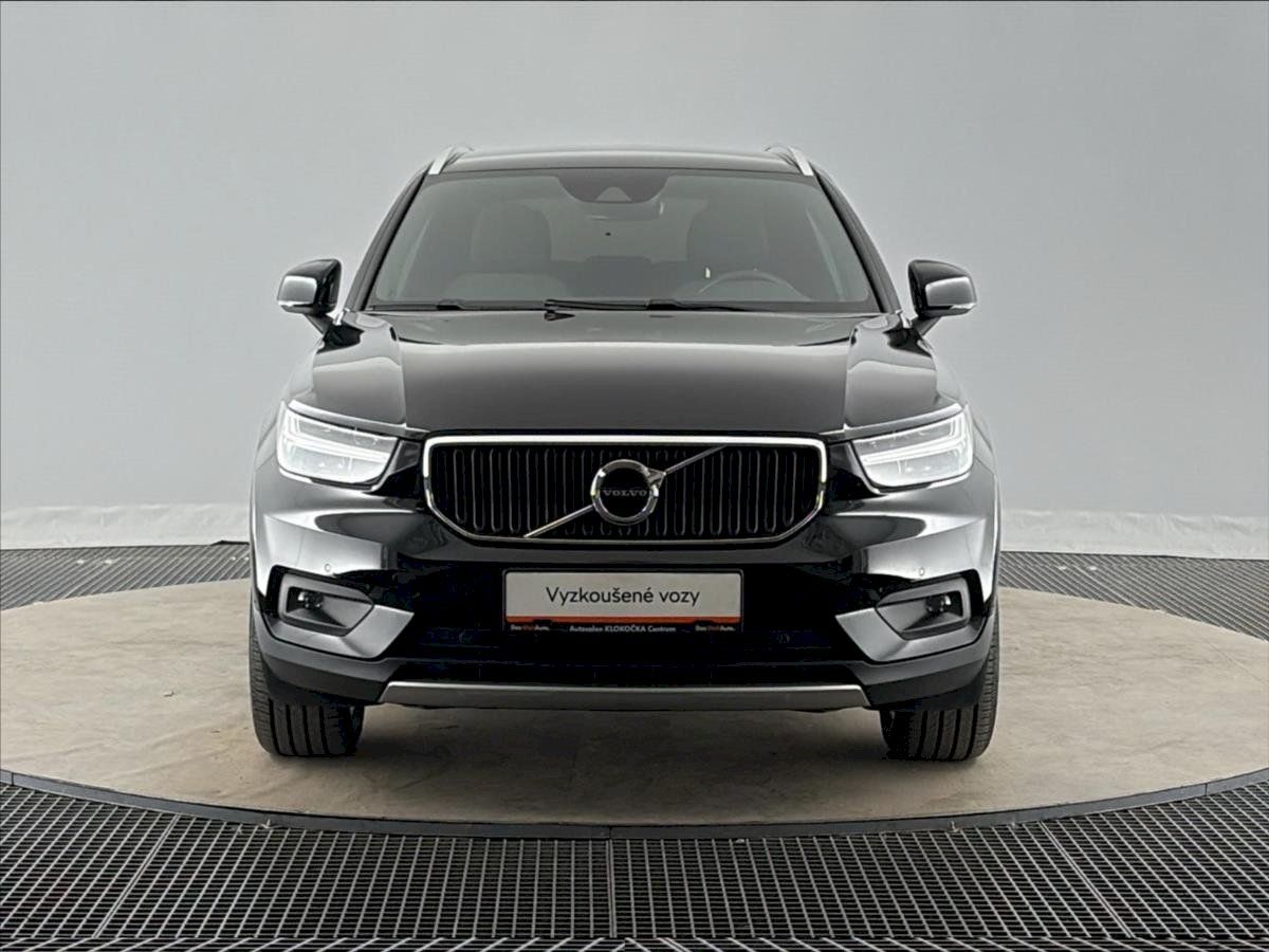 Volvo XC40, T295 kW Momentum PRO AT - fotka 4