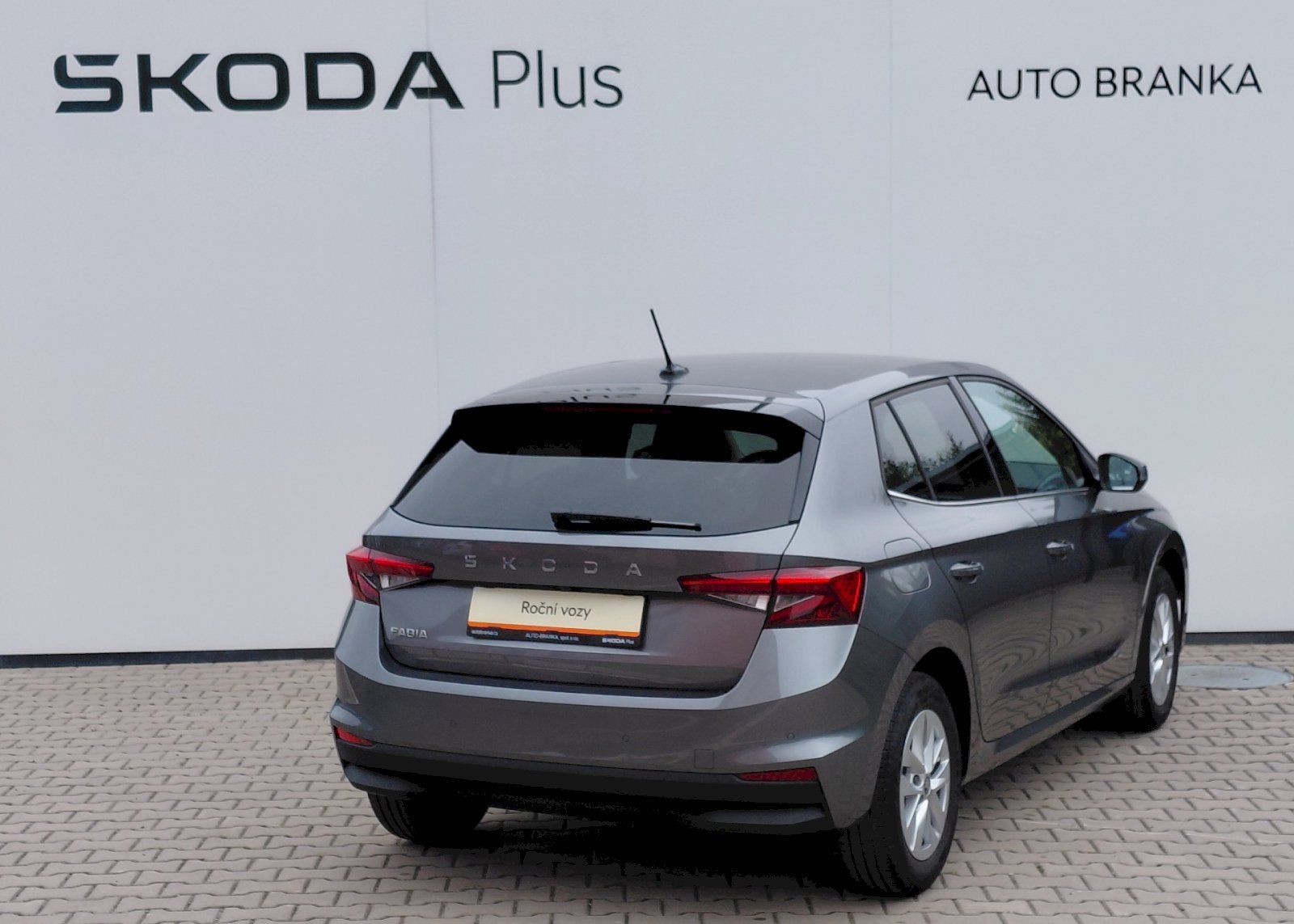 Škoda Fabia, 1.0 TSI 85 KW Top Selection DS - fotka 2