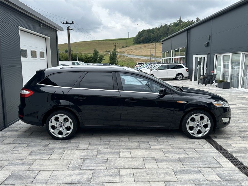 Ford Mondeo, 2,3 160PS  Titanium A/T - fotka 6