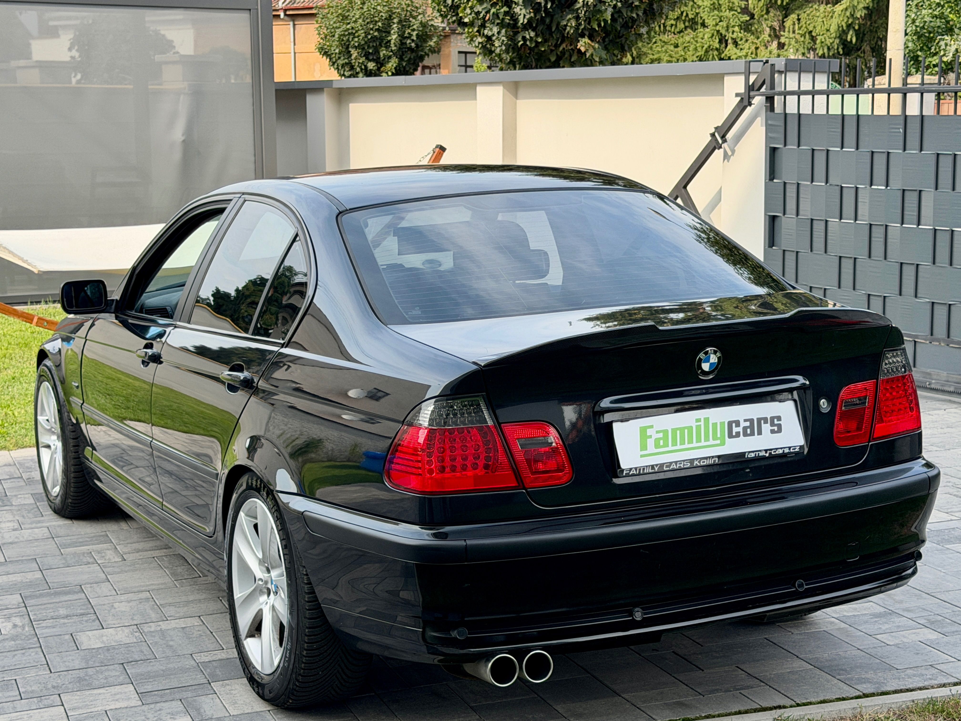 BMW Řada 3, 323i,MANUÁL,STK 08/2028 - fotka 4