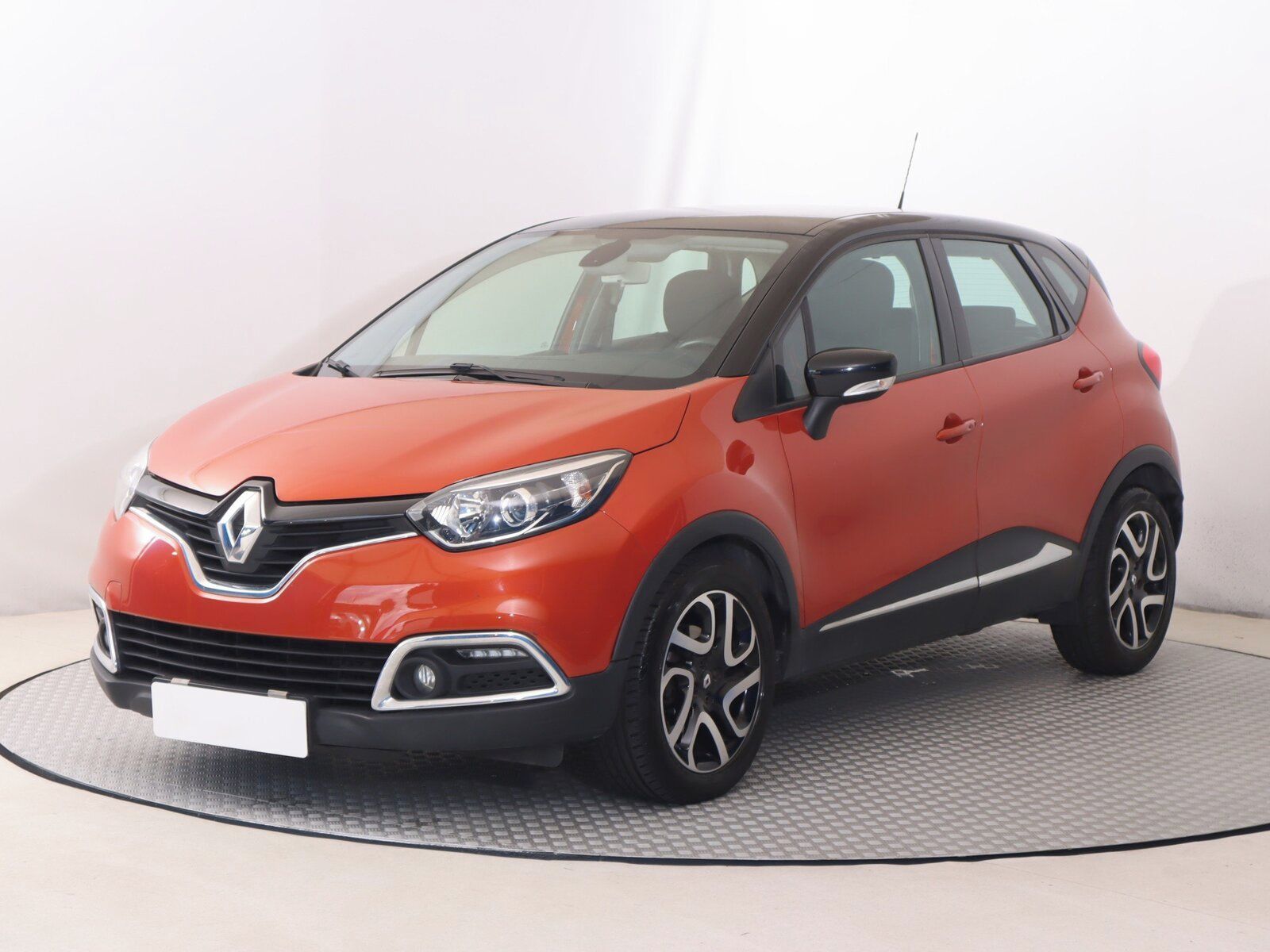 Renault Captur, 1.2 TCe, Automat, Serv.kniha - fotka 2