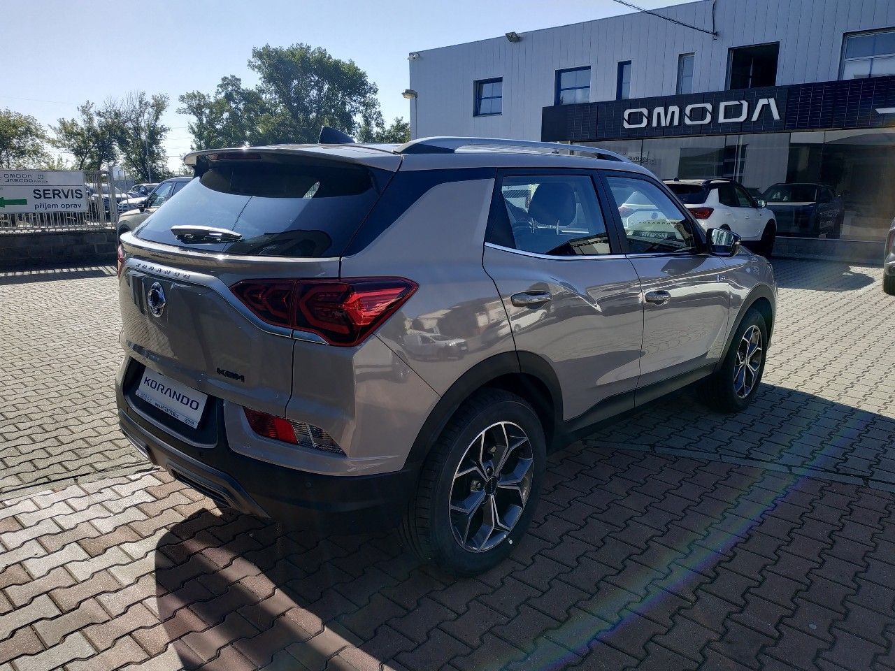 KGM Korando, 1.5T,CLUB,2WD,MT,SKLADEM - fotka 5