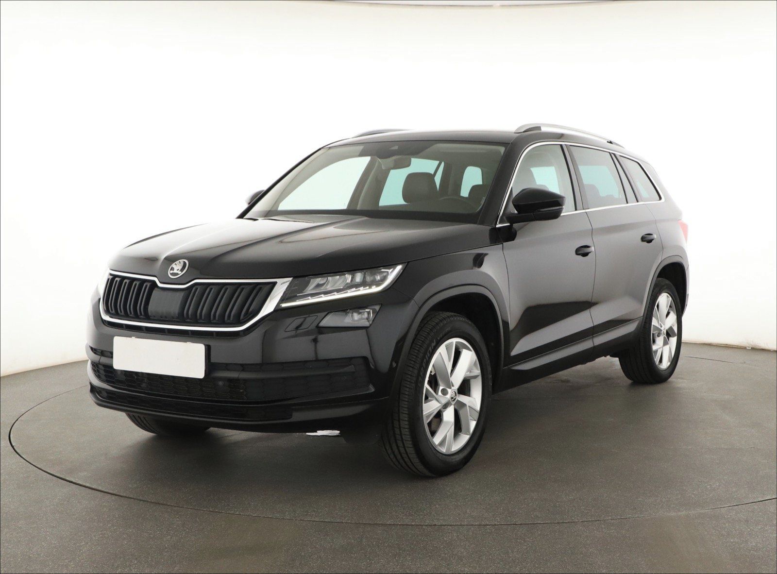 Škoda Kodiaq, 2.0 TDI, 4X4, Automat, 7 míst - fotka 2