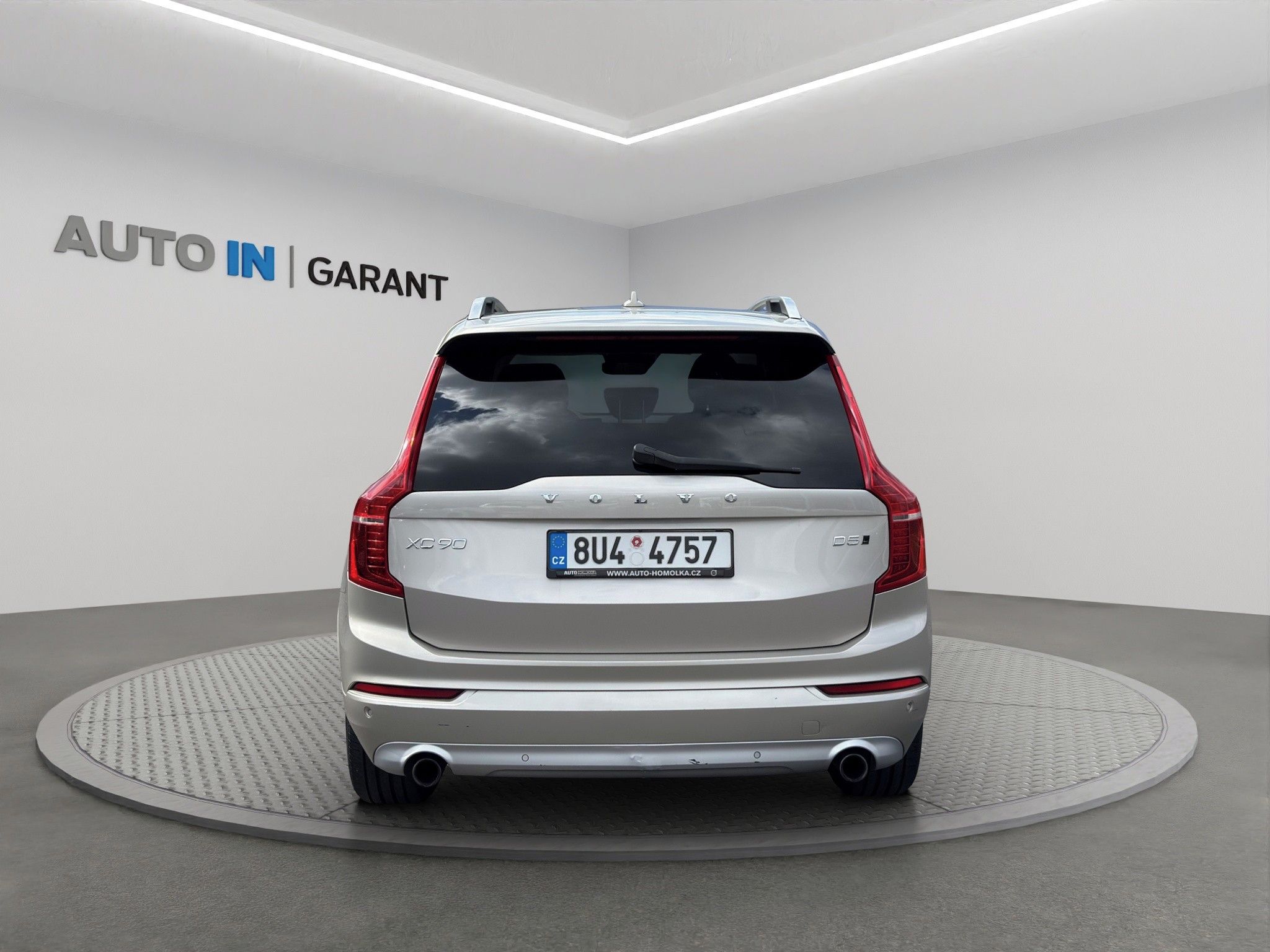 Volvo XC90, D5 AWD MOMENTUM AUT CZ - fotka 5