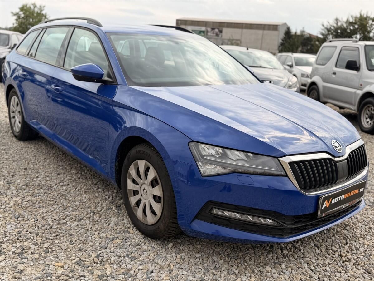 Škoda Superb, 1,5 TSI 110kW DSG +SADA ALU - fotka 3