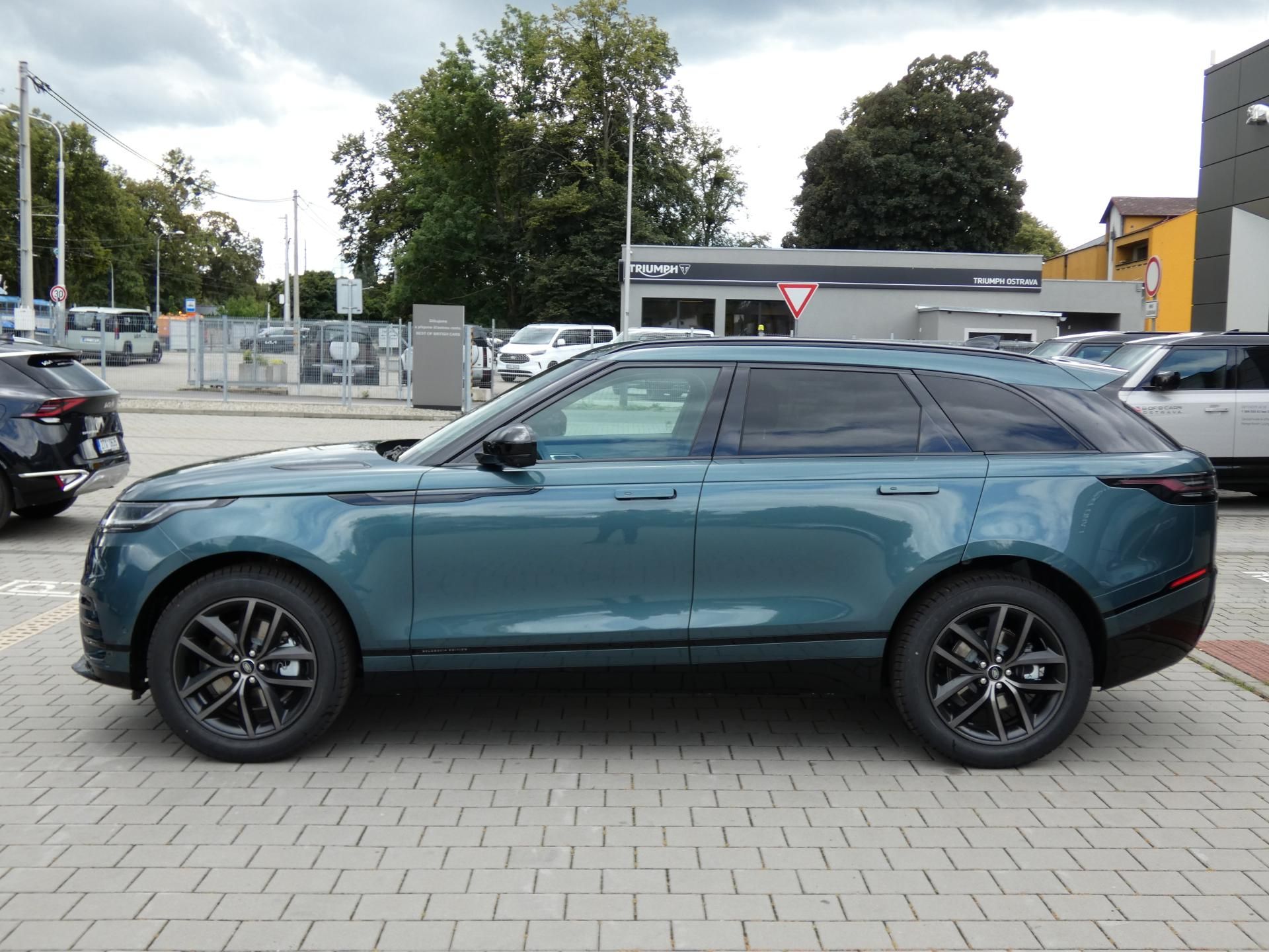 Land Rover Range Rover Velar, Belgravia Edition D200 - fotka 3
