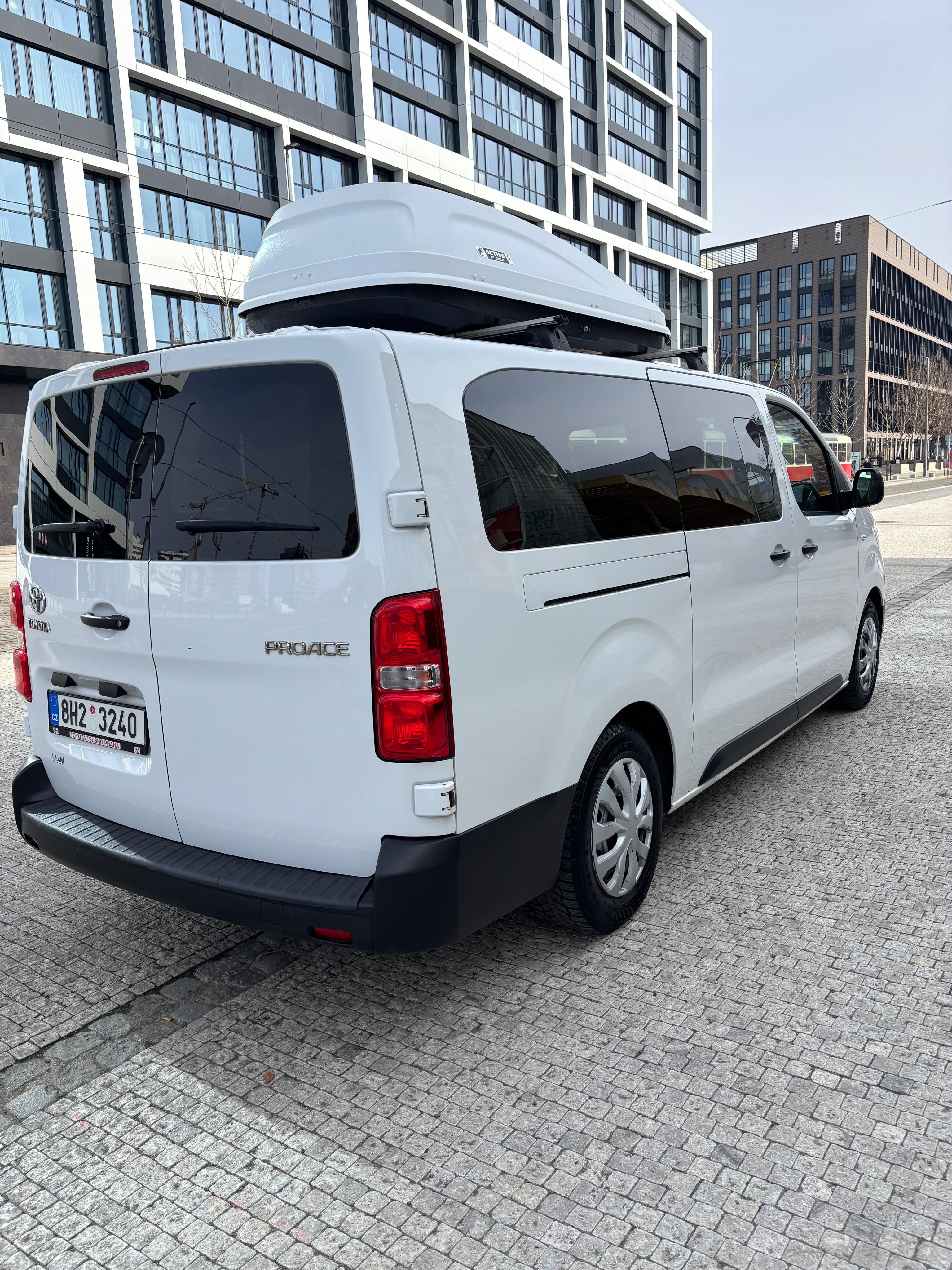 Toyota Proace, 2.0D 144k, 6MT, L2, v záruce - fotka 5