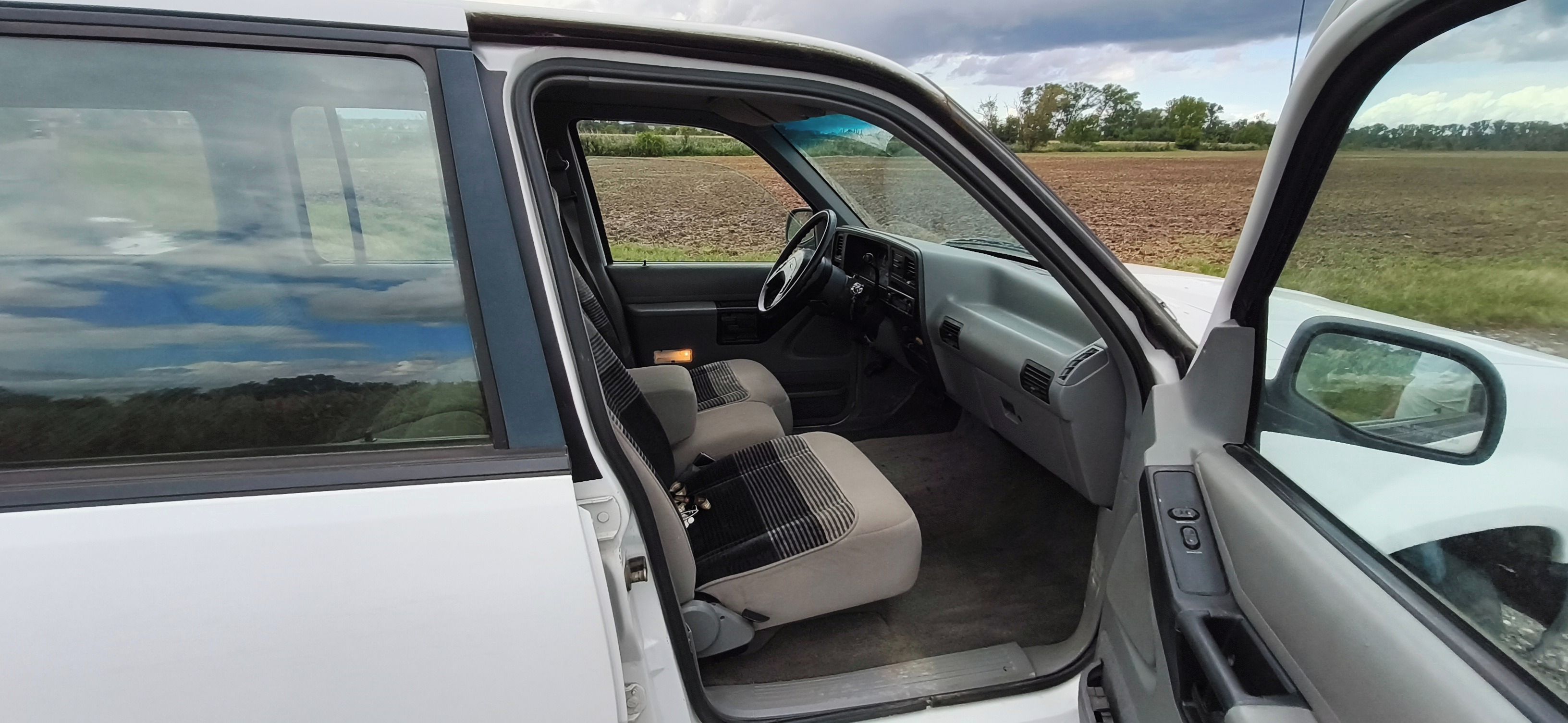 Ford Explorer, 4.0 V6 - fotka 6