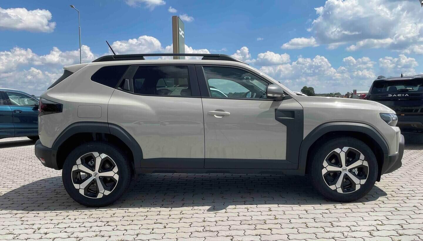 Dacia Duster, Journey Hybrid 155 1.8 115 kW - fotka 4