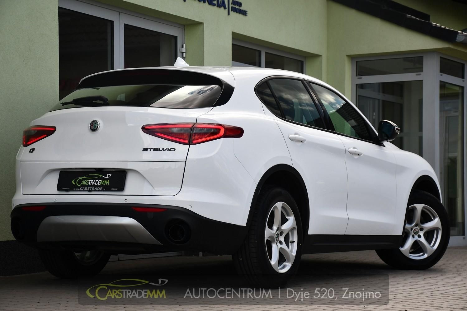 Alfa Romeo Stelvio, 2,2JTD 154 KW 4x4 - fotka 5