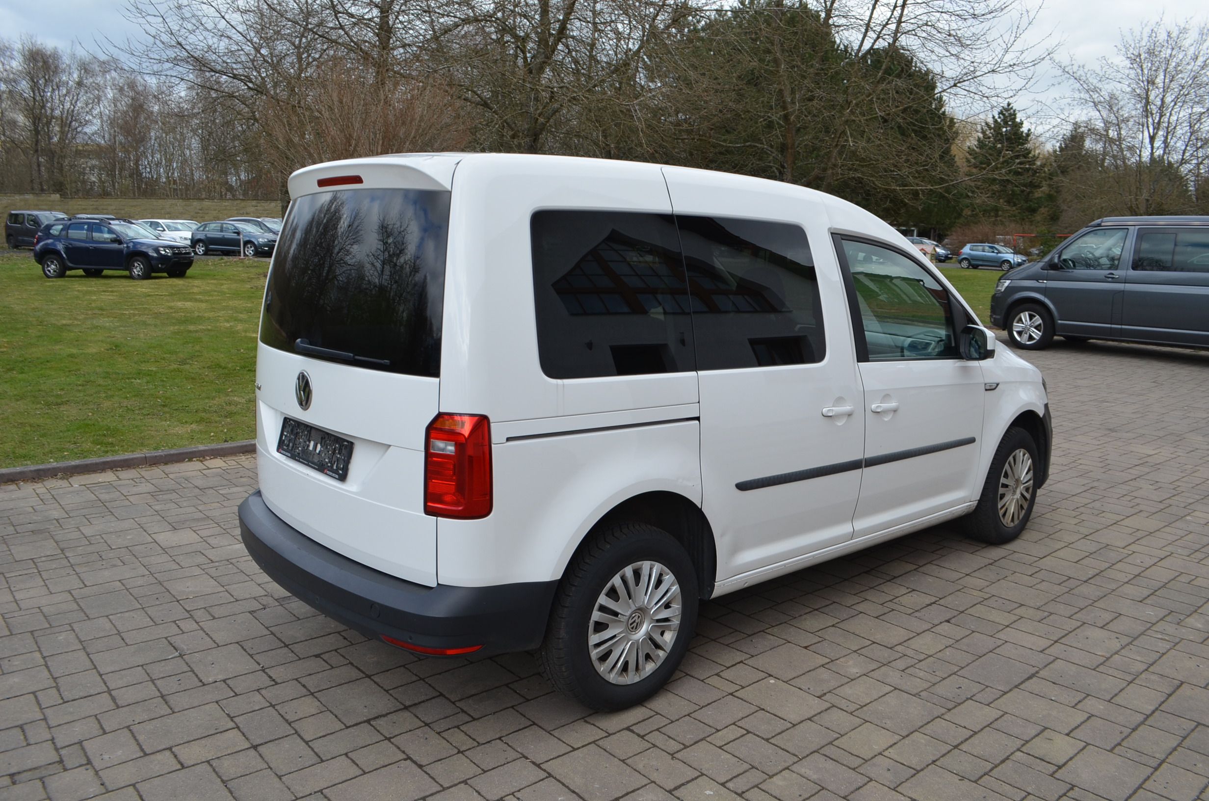 Volkswagen Caddy, 2.0TDI*5-MÍST*KLIMA*PARKTRONIC - fotka 5