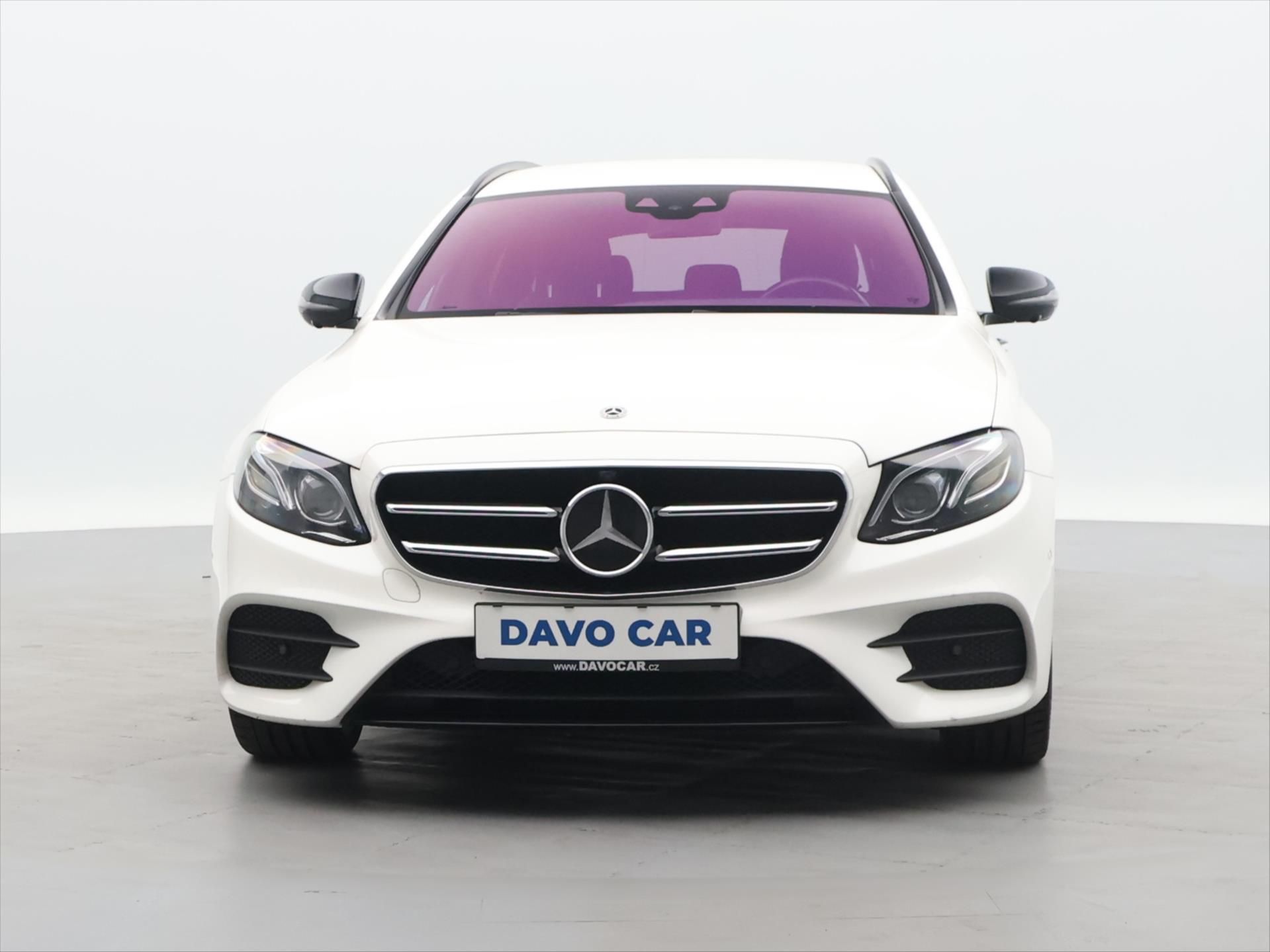 Mercedes-Benz Třídy E, 2,9 400D 250kW AMG Softclose - fotka 2
