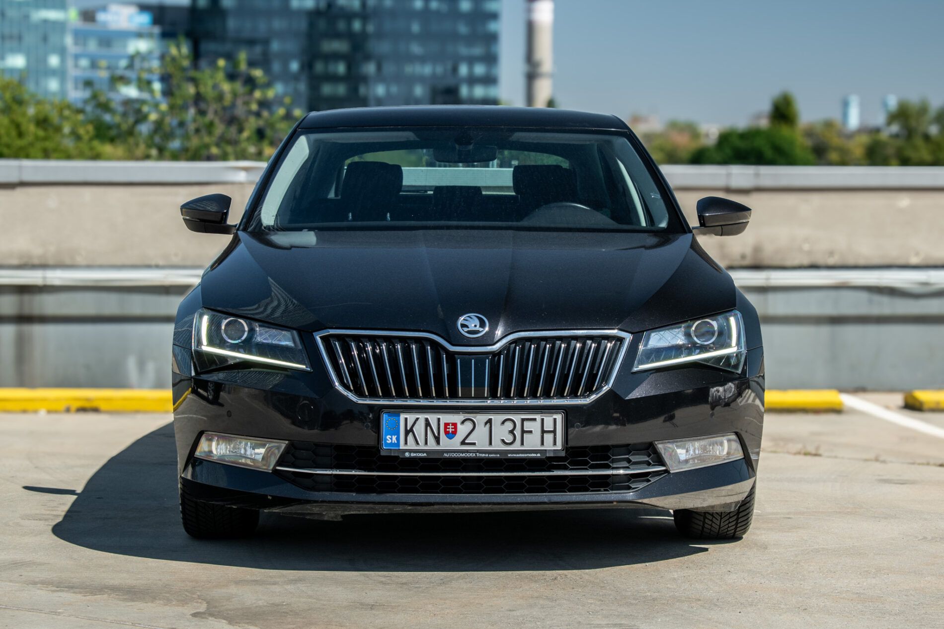 Škoda Superb - fotka 2