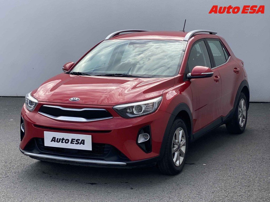 Kia Stonic, 1.4 CVVT,2.maj,ČR,navi - fotka 3