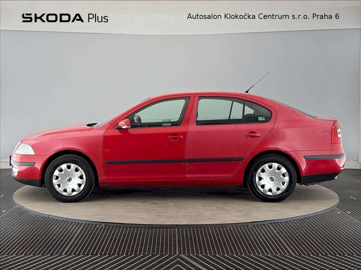 Škoda Octavia, TDI77 kW Ambiente - fotka 3