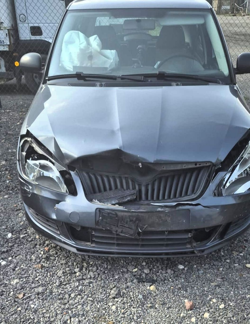 Škoda Fabia, 1.2 HTP, po nehodě - fotka 2