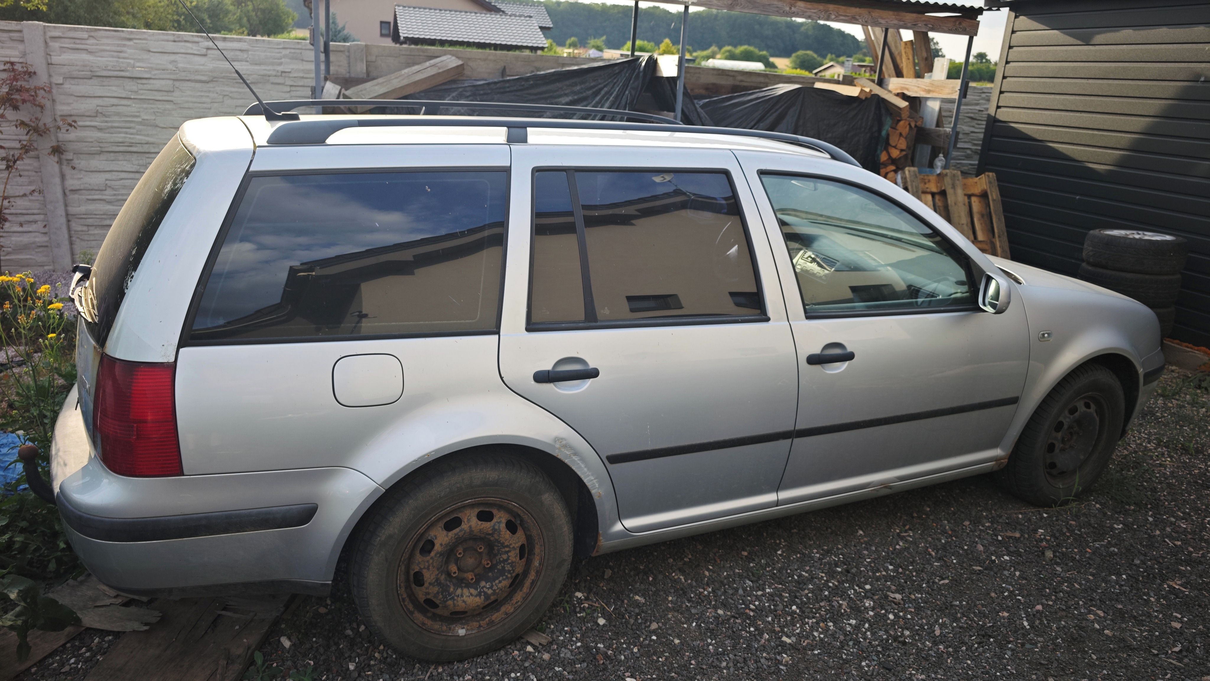 Volkswagen Golf Variant - fotka 4