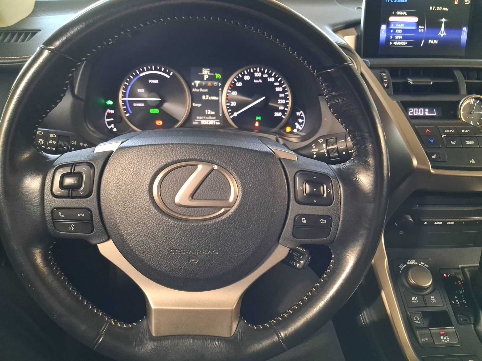 Lexus NX 300h, 300h, 4X4, Automat - fotka 3
