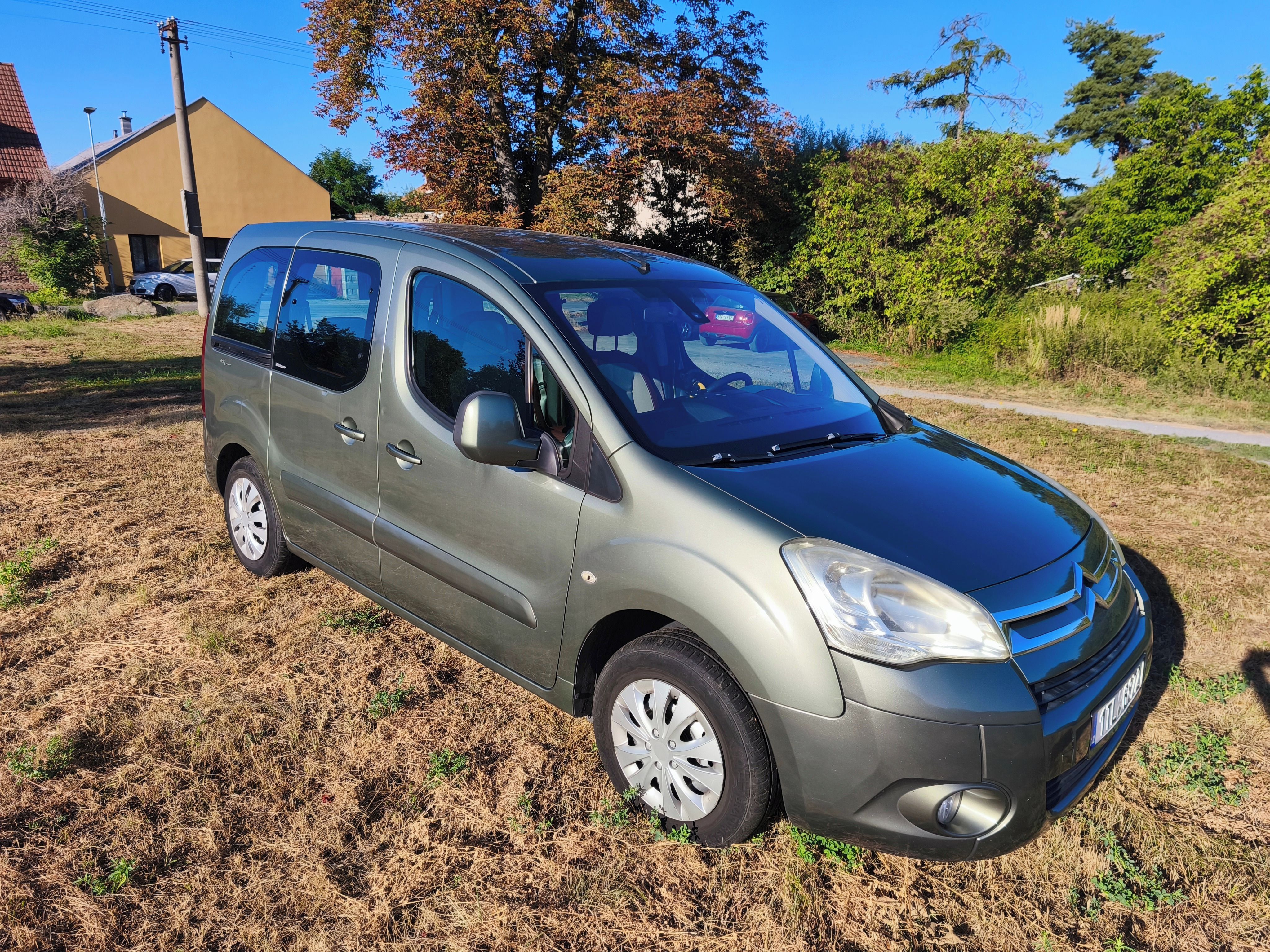 Citroën Berlingo, Citroën Berlingo 1.6 HDi 55 kW - fotka 4