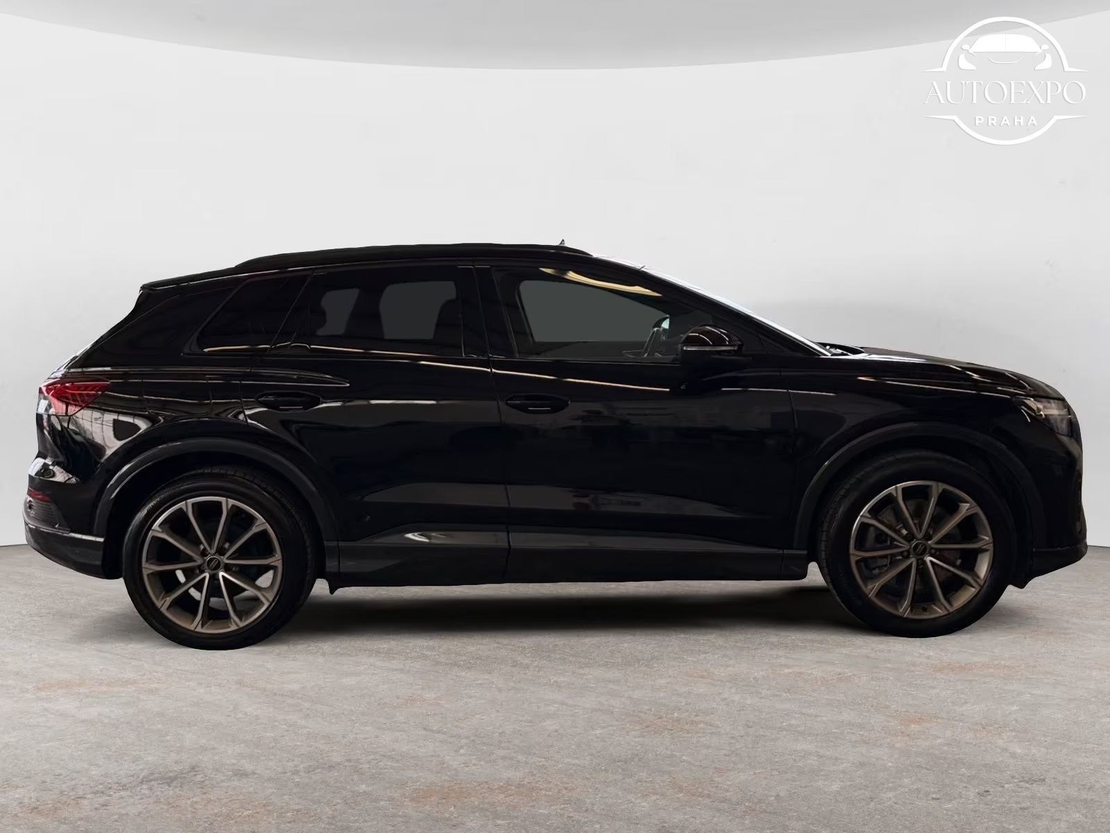 Audi Q4 e-tron, 45 advanced* - fotka 4