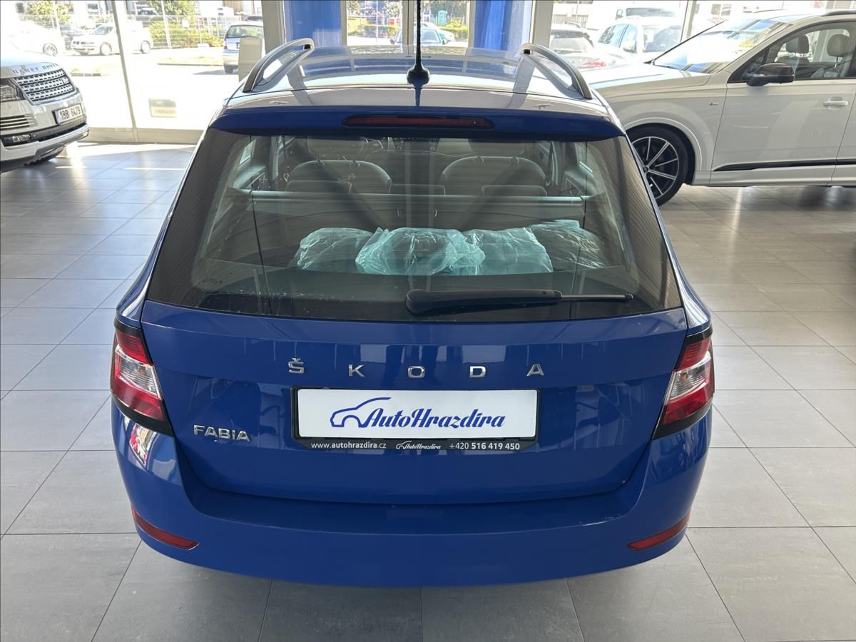 Škoda Fabia, 1,0   TSI 70kW,SERVISKA - fotka 5