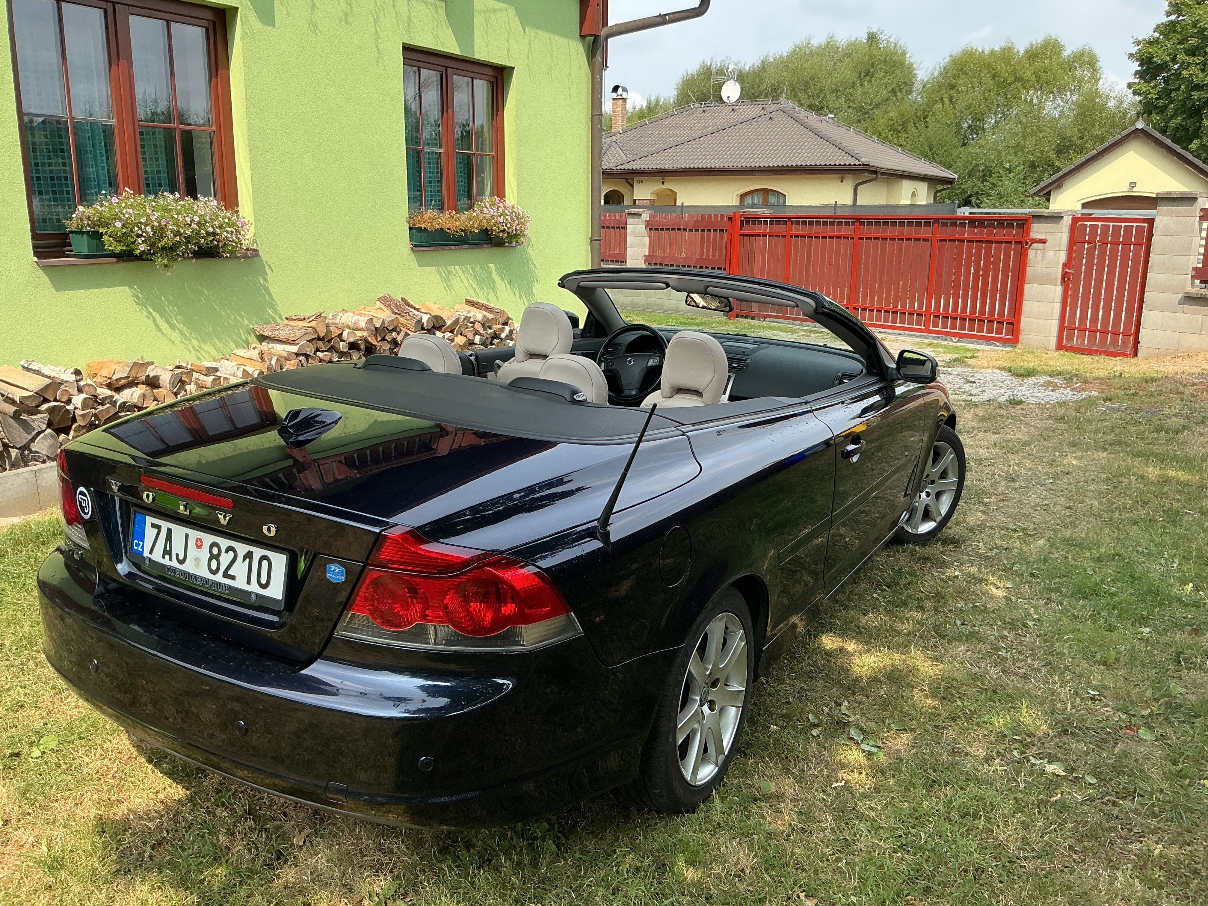 Volvo C70 - fotka 5