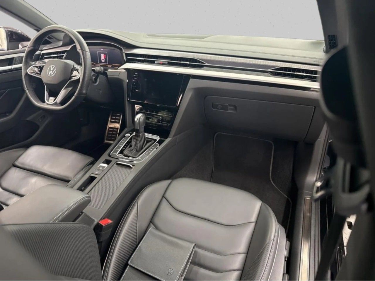 Volkswagen Arteon Shooting Brake, R-Line 4Motion 2.0 TDI - fotka 4