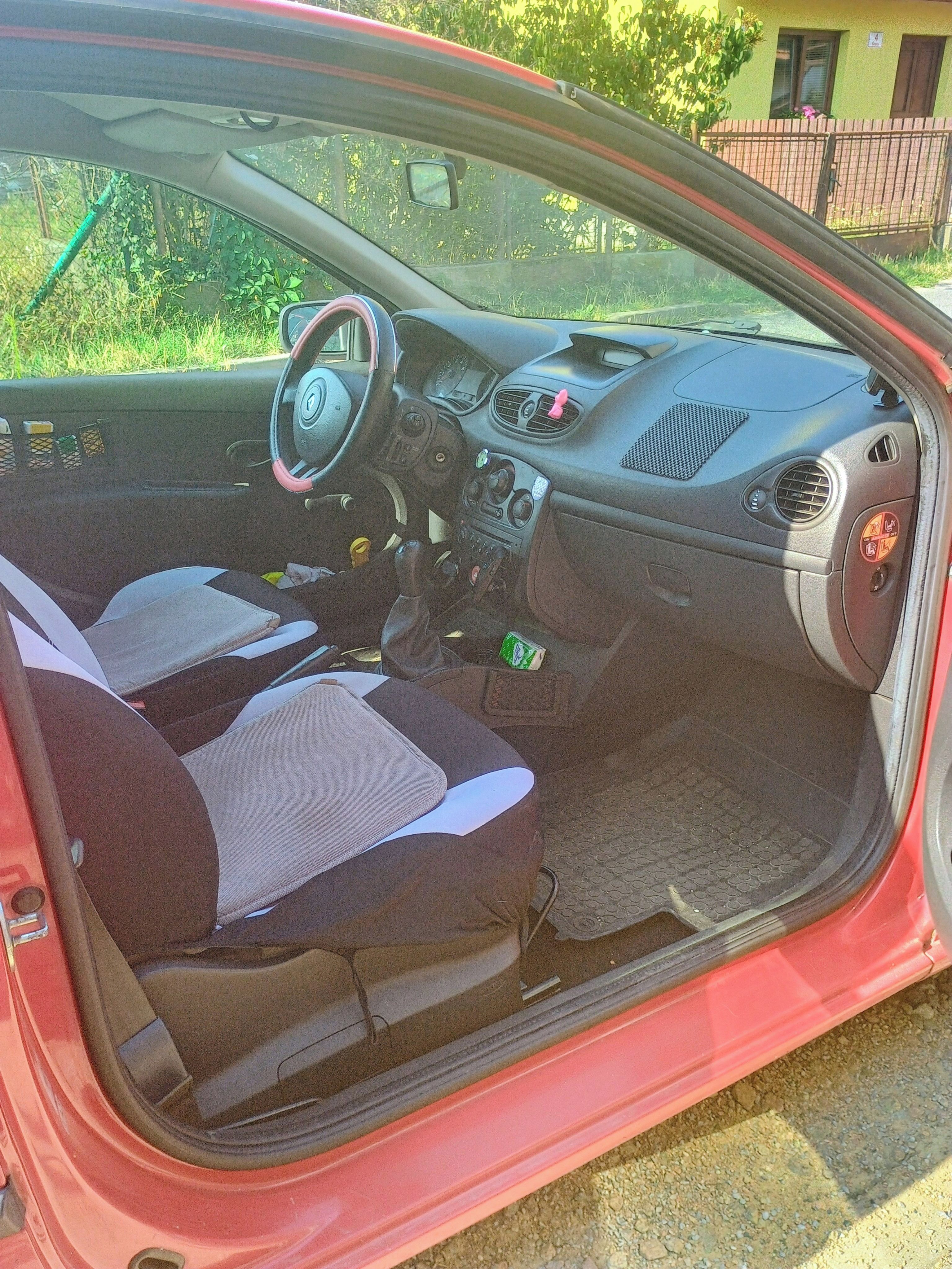 Renault Clio, 1,2 - fotka 6