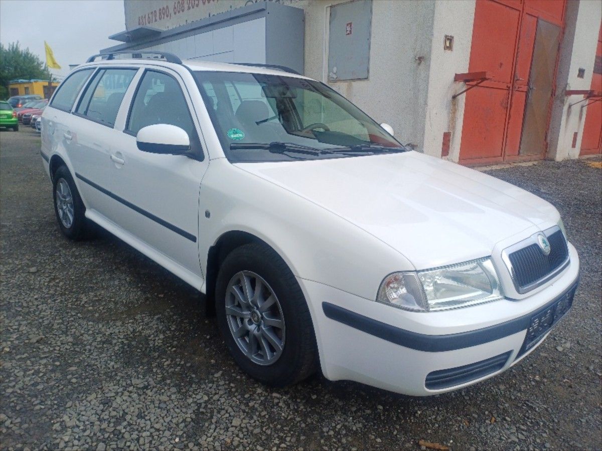 Škoda Octavia, 1,9 kombi TDI Tour - fotka 3