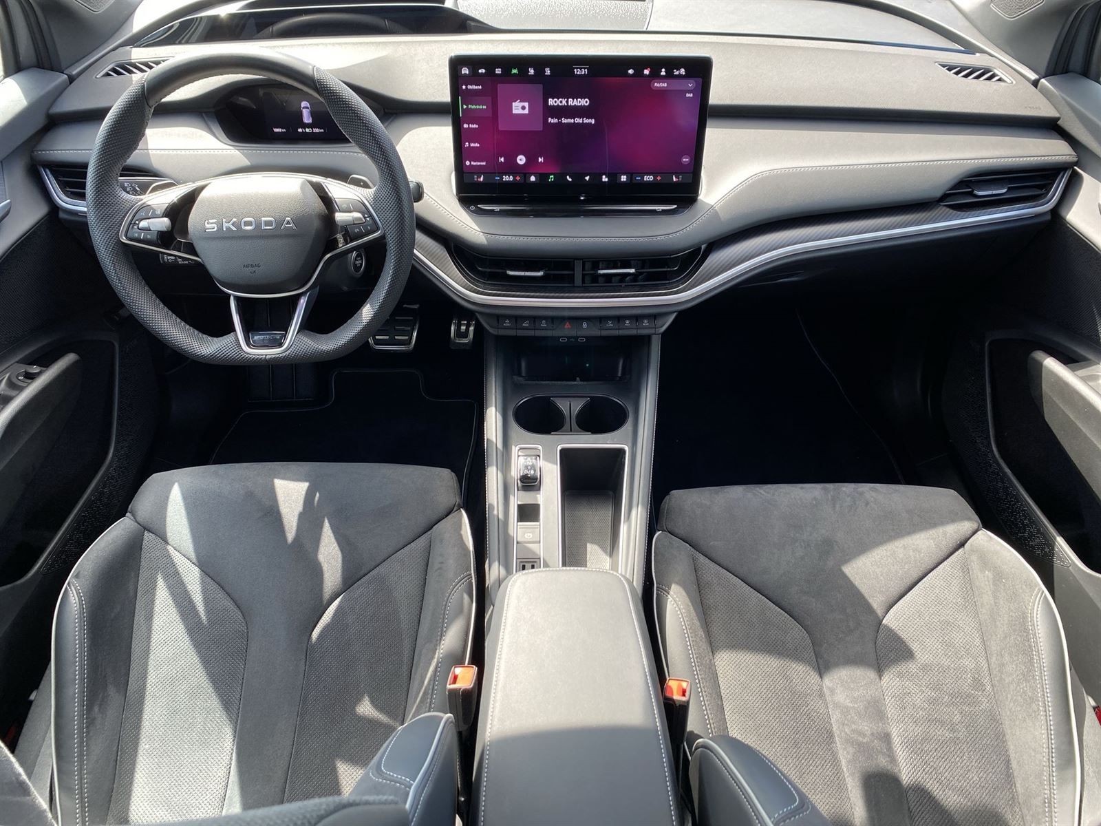 Škoda Enyaq, 85x 210 kW 4x4 Sportline - fotka 5