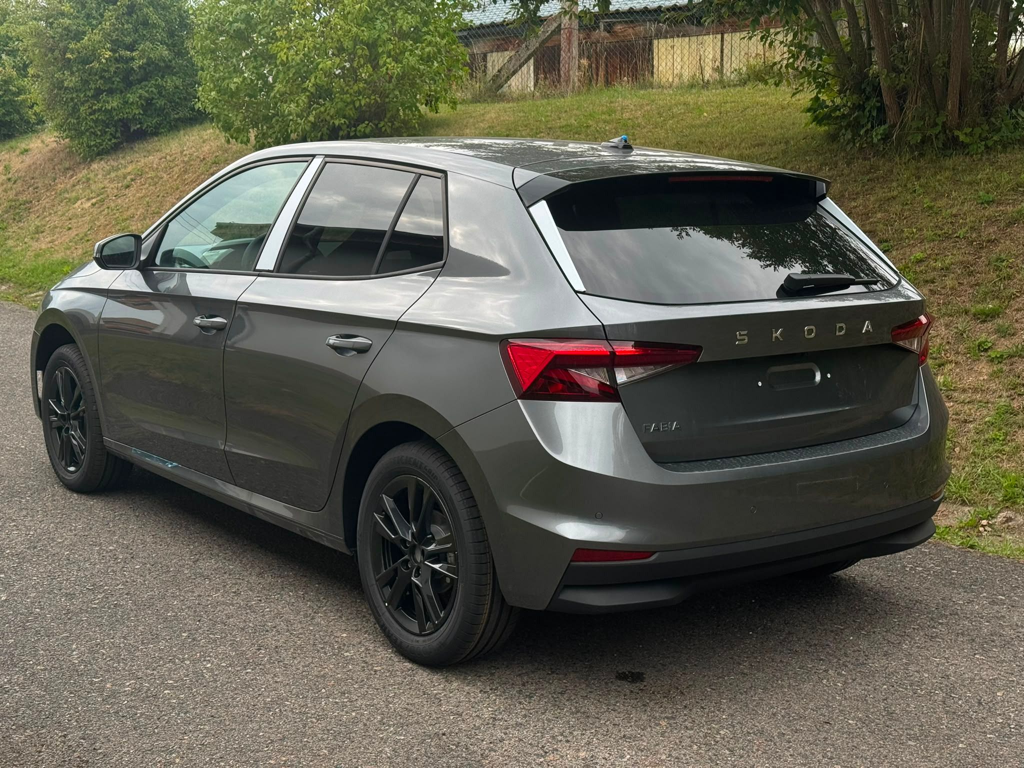 Škoda Fabia, 1,0 TSI 85kW Dynamic - fotka 3