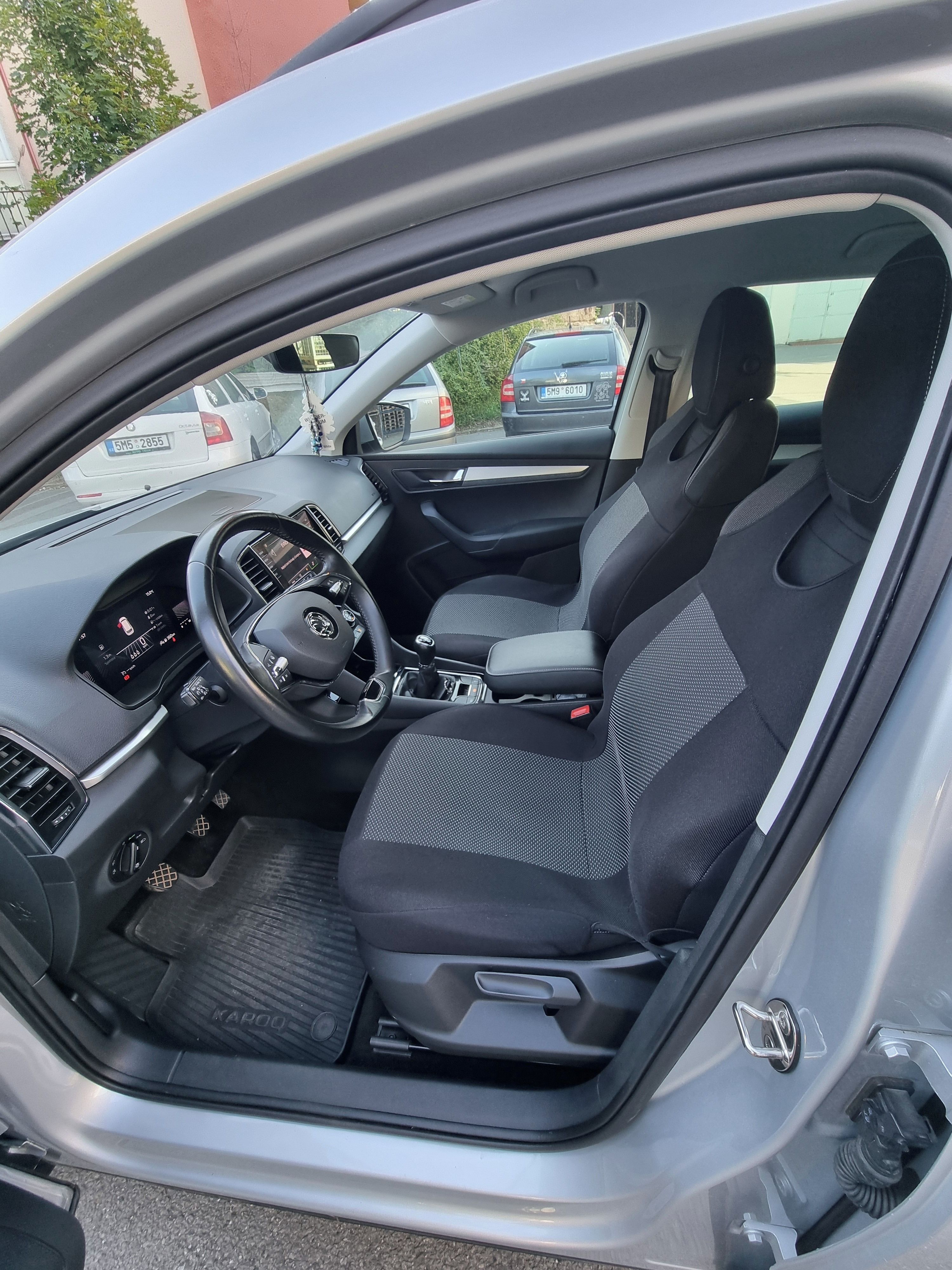 Škoda Karoq, Škoda Karoq 1.5 TSi 110kw - fotka 3