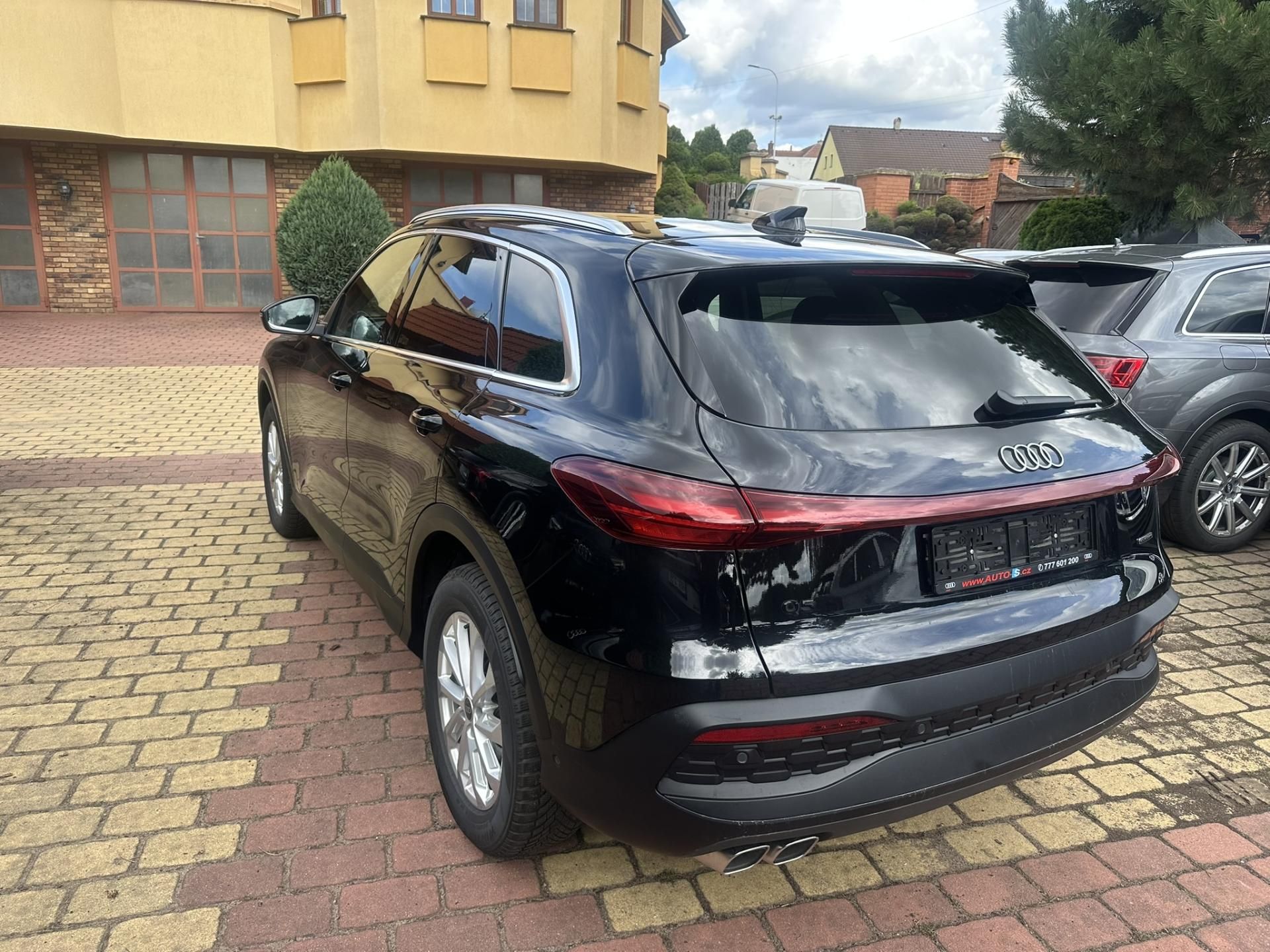 Audi Q5, 2.0 TDI quattro 150 kW - fotka 6