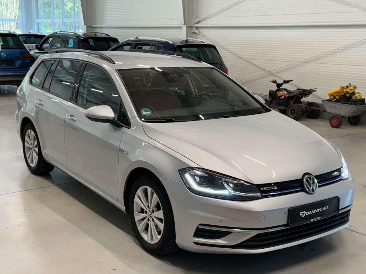 Volkswagen Golf, FL Variant 1.5TSI DSG - fotka 3