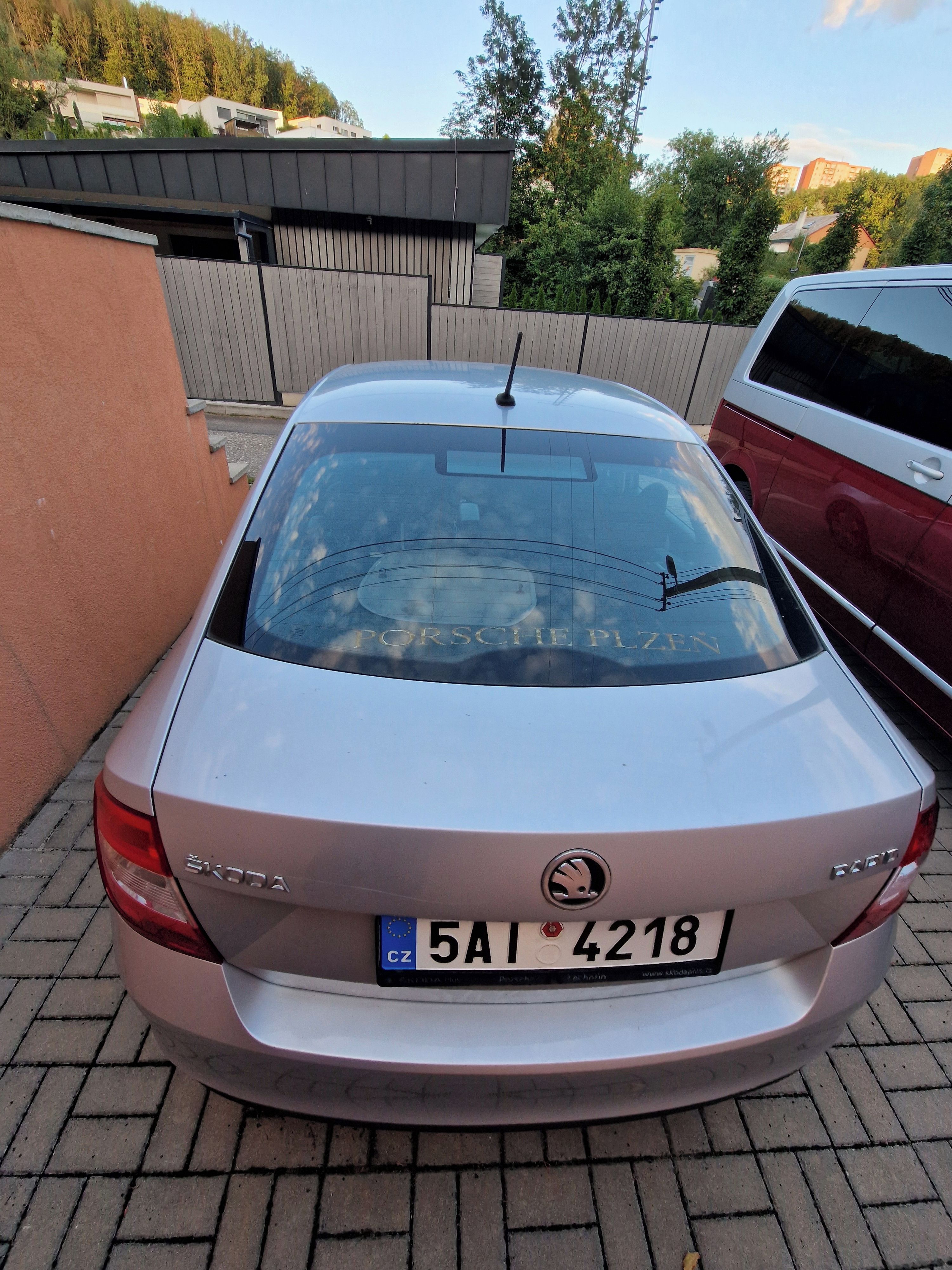 Škoda Rapid, Rapid 1.2 TSI klasický držák - fotka 4
