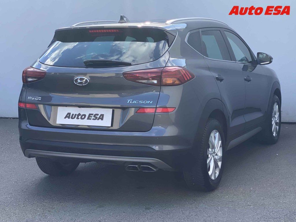 Hyundai Tucson, 1.6 CRDi,navi - fotka 4