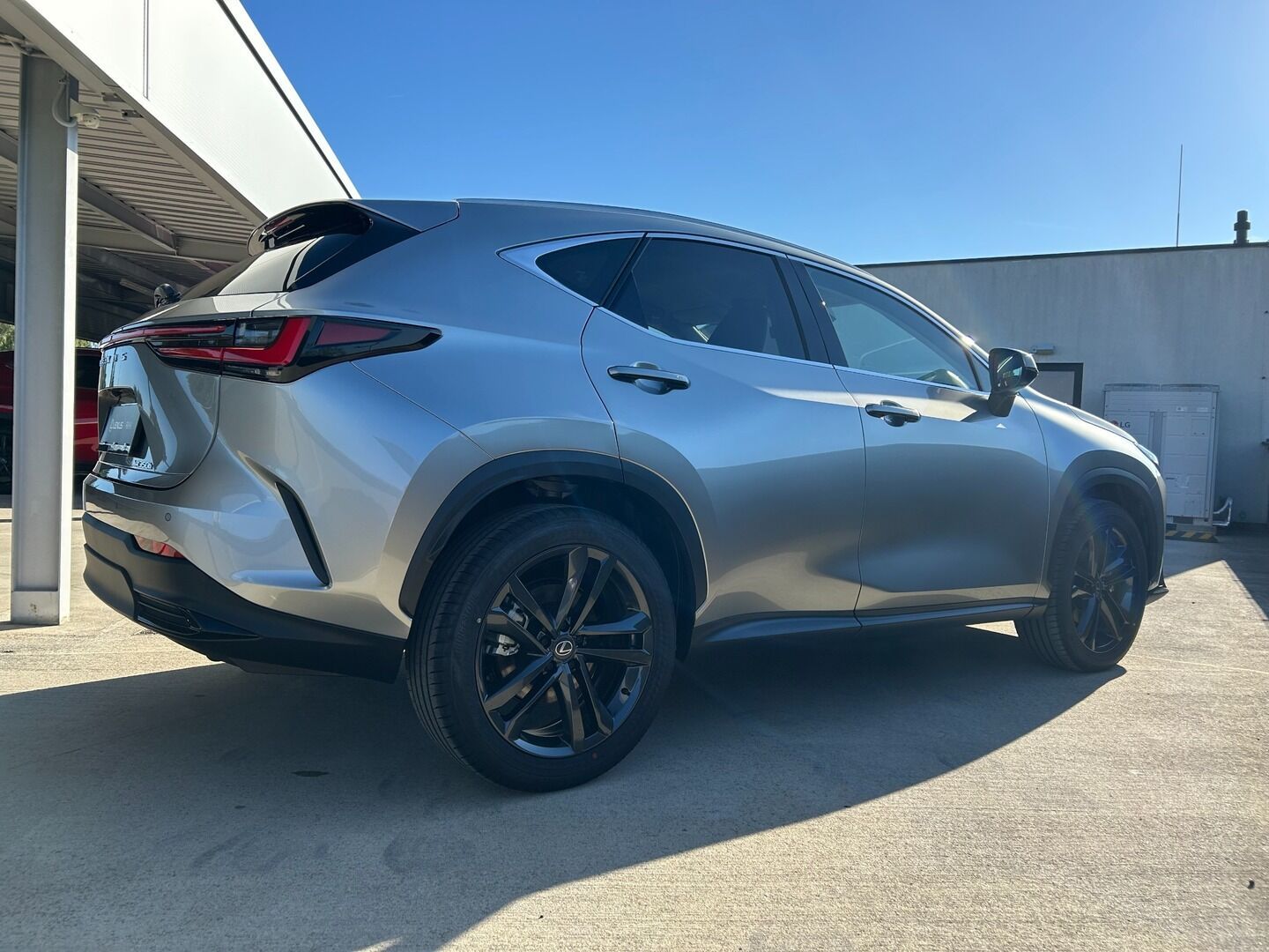 Lexus NX 350h, 350h 2.5 HEV EXECUTIVE TOP - fotka 4