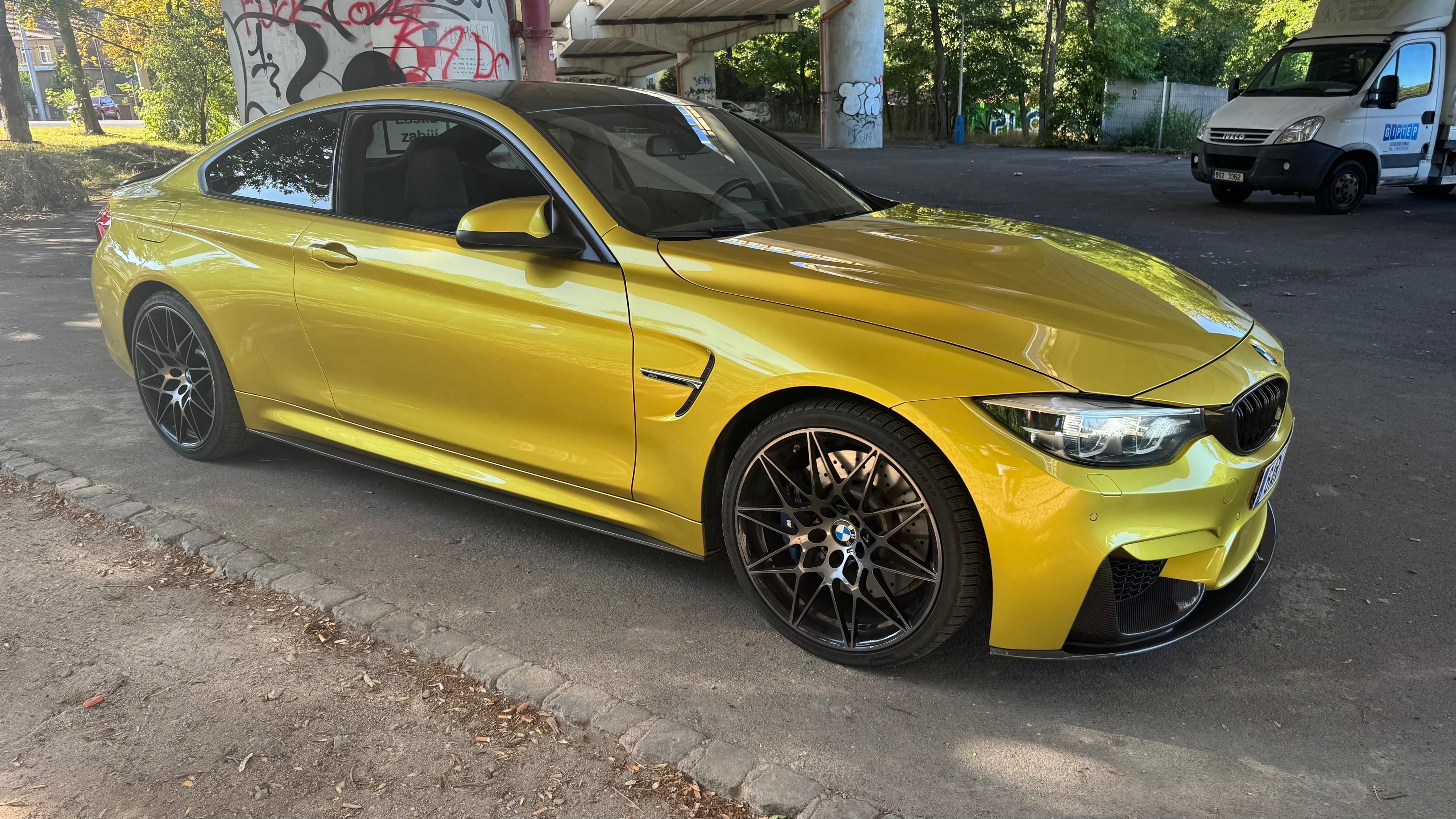 BMW M4, BMW M4 LCI (DPH), 2017, HeadUP - fotka 6