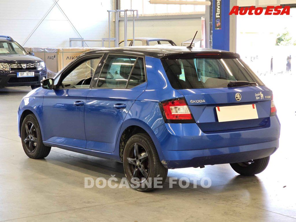 Škoda Fabia, 1.2TSi,ČR - fotka 2