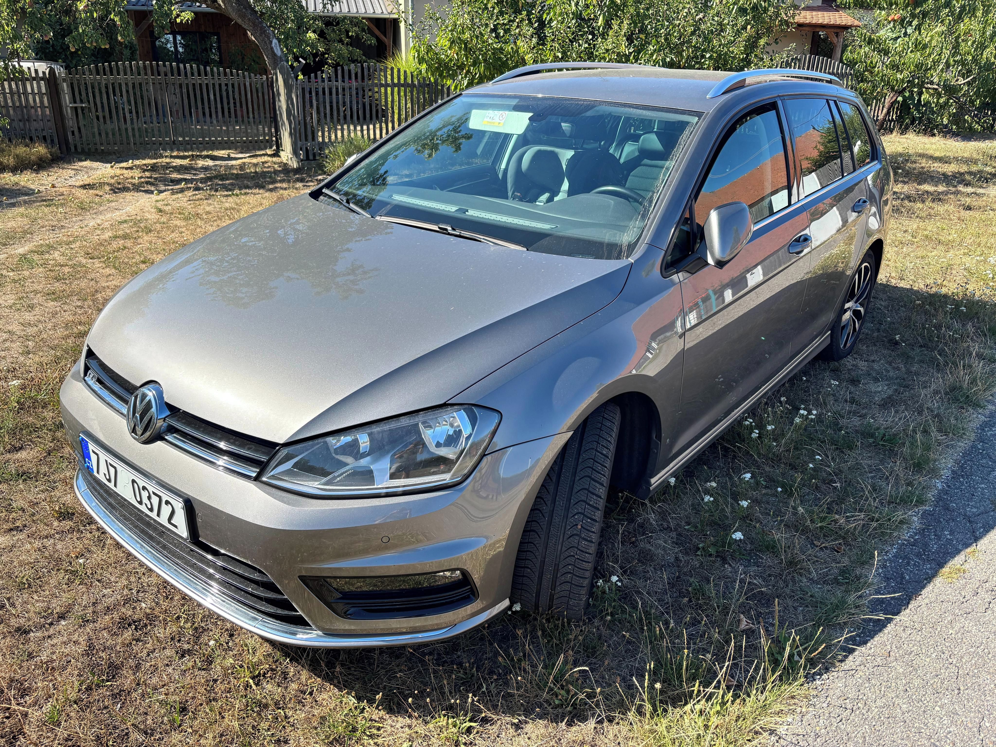 Volkswagen Golf, 1.2 TSi 81 kW R line