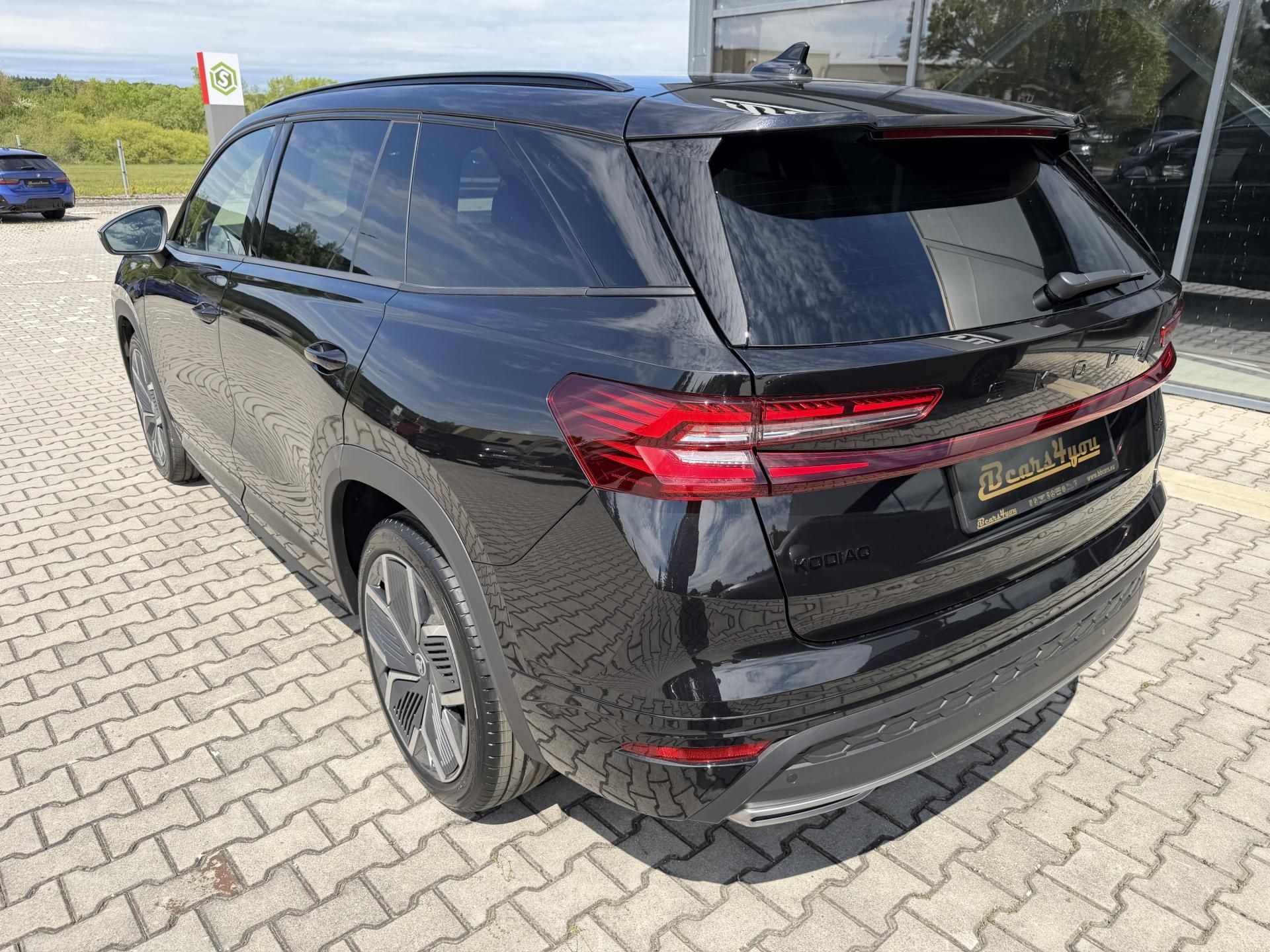 Škoda Kodiaq, 2.0TDI 142kW 4X4 SP PAN TZ NT! - fotka 6