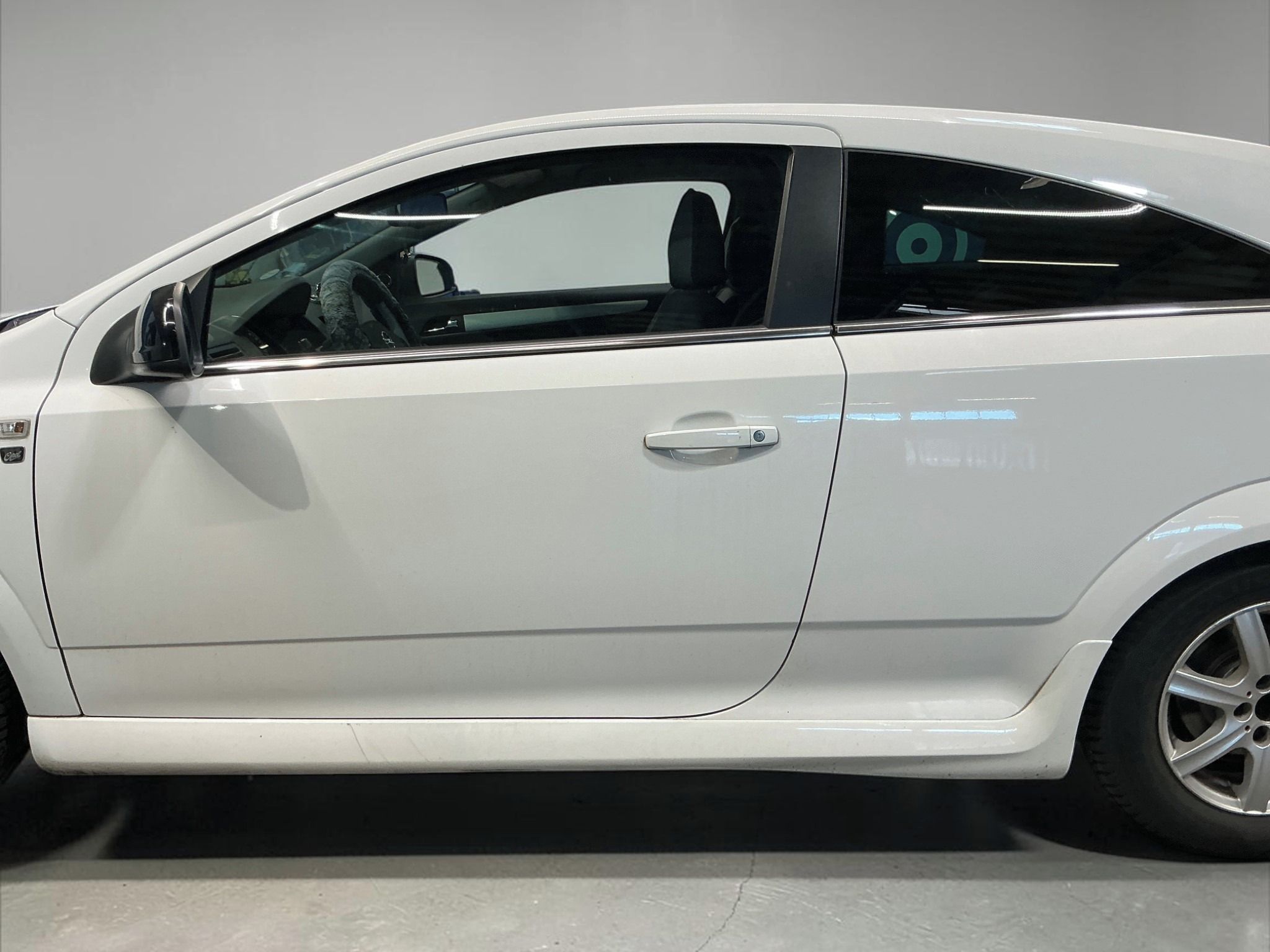 Opel Astra, GTC 1.8*Klima*Na splátky - fotka 2