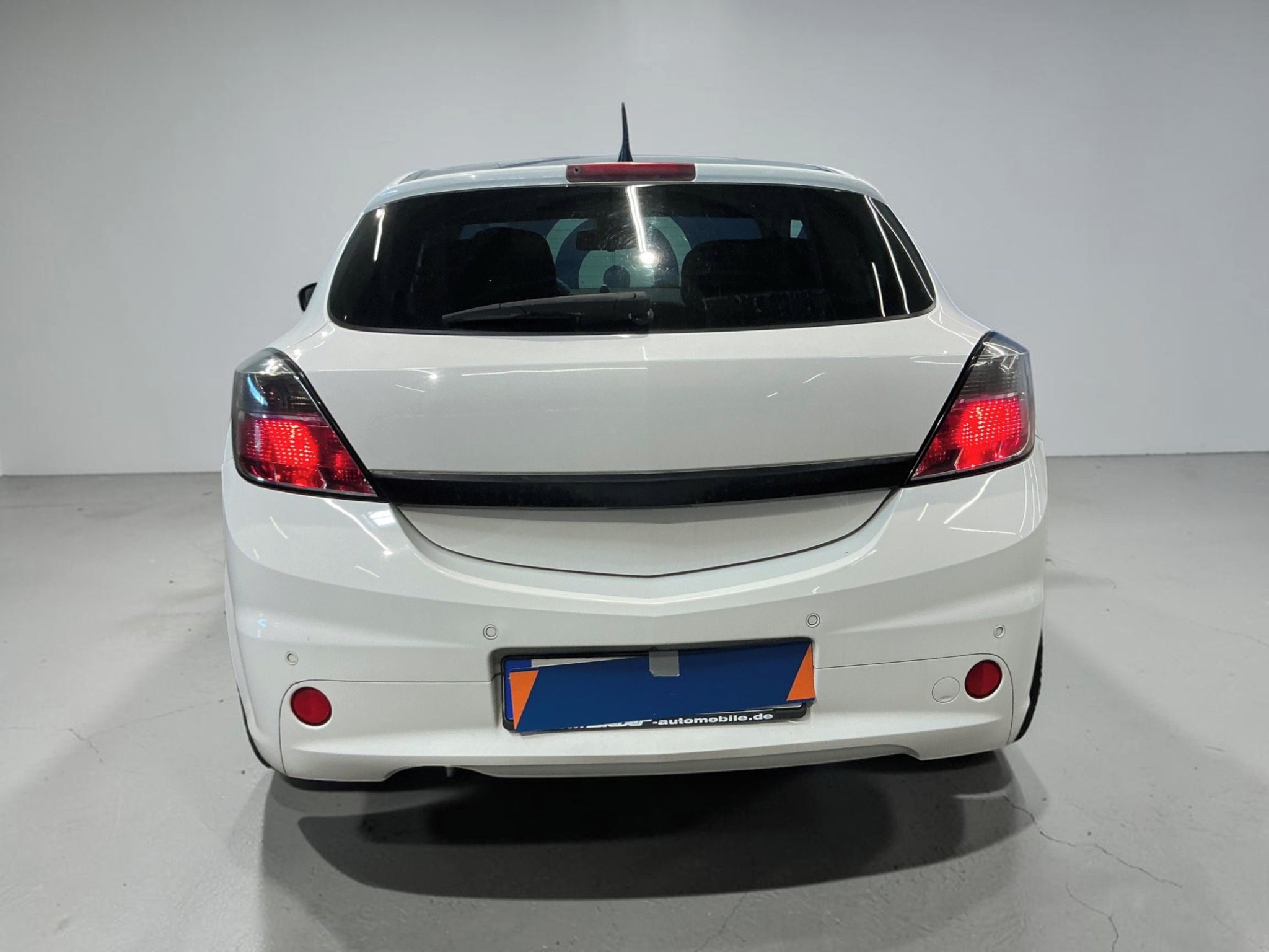 Opel Astra, GTC 1.8*Klima*Na splátky - fotka 4