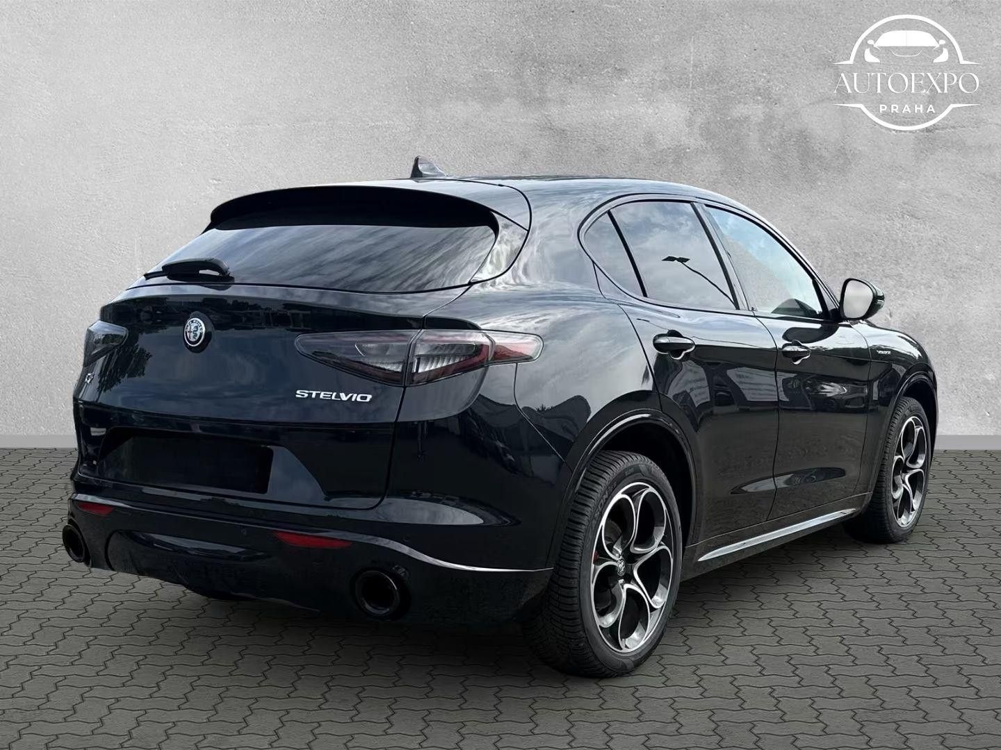 Alfa Romeo Stelvio, 2.2 Q4 Veloce*Matrix*TAŽNÉ - fotka 6